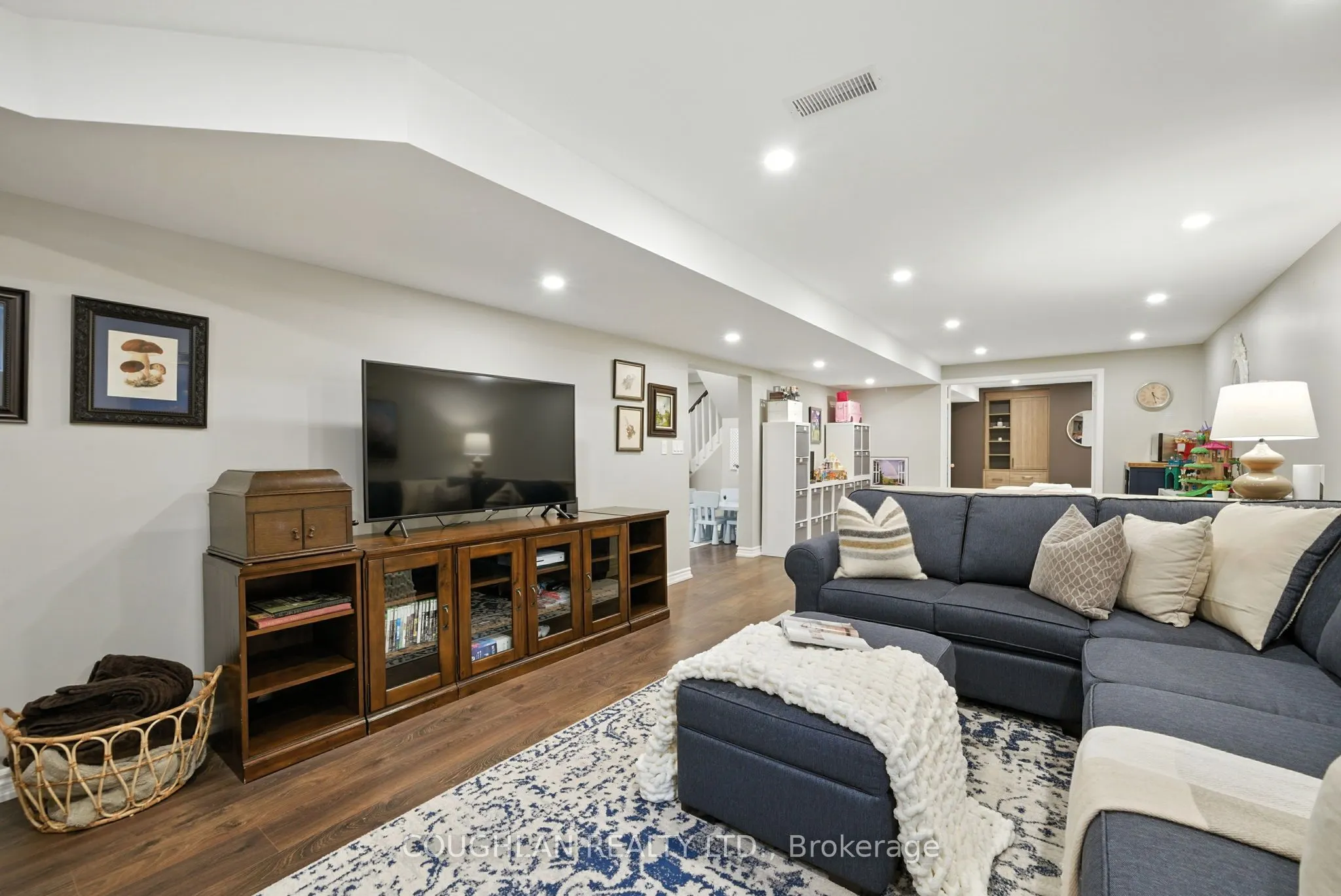 4986 Canso Drive