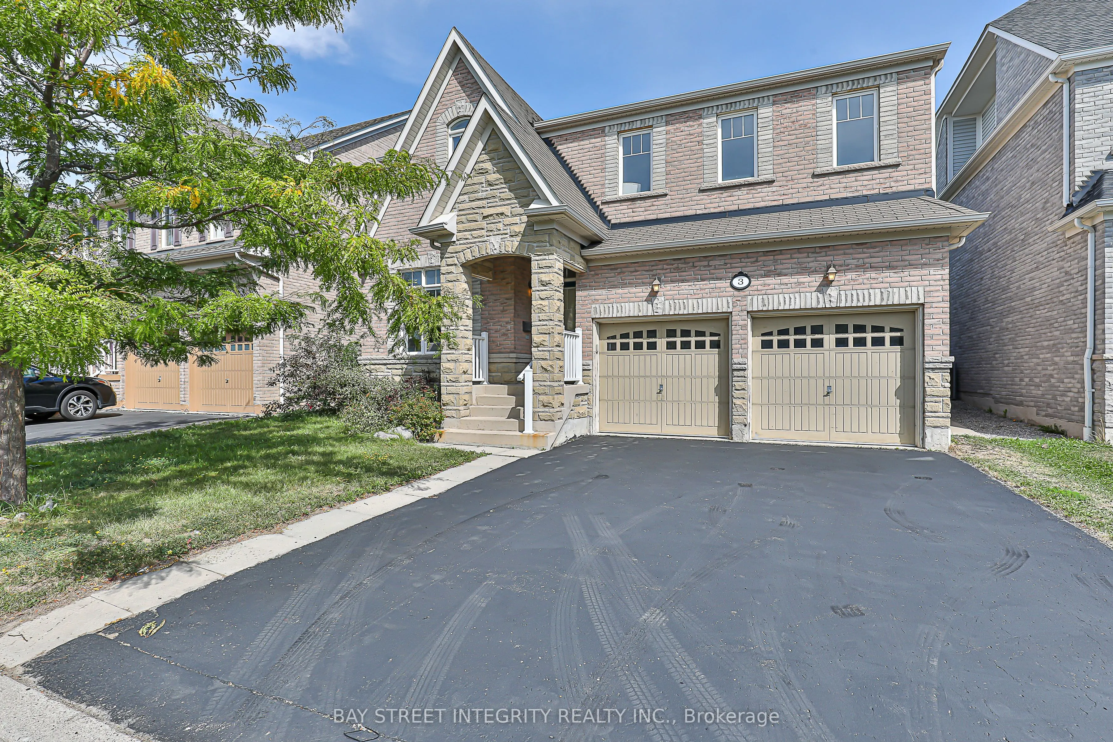 3 Headon Avenue