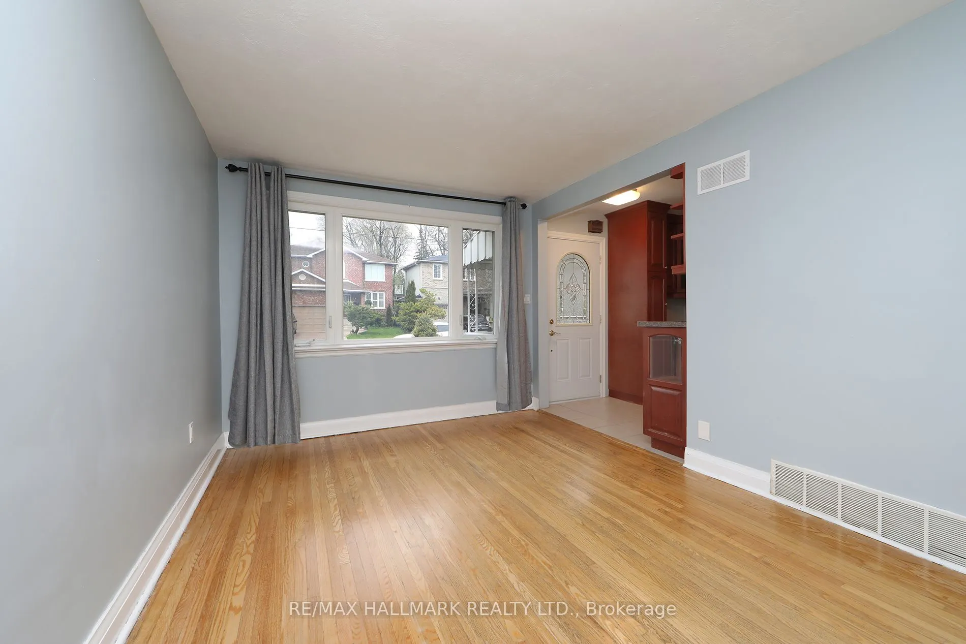 11 Adair Road, #MAIN