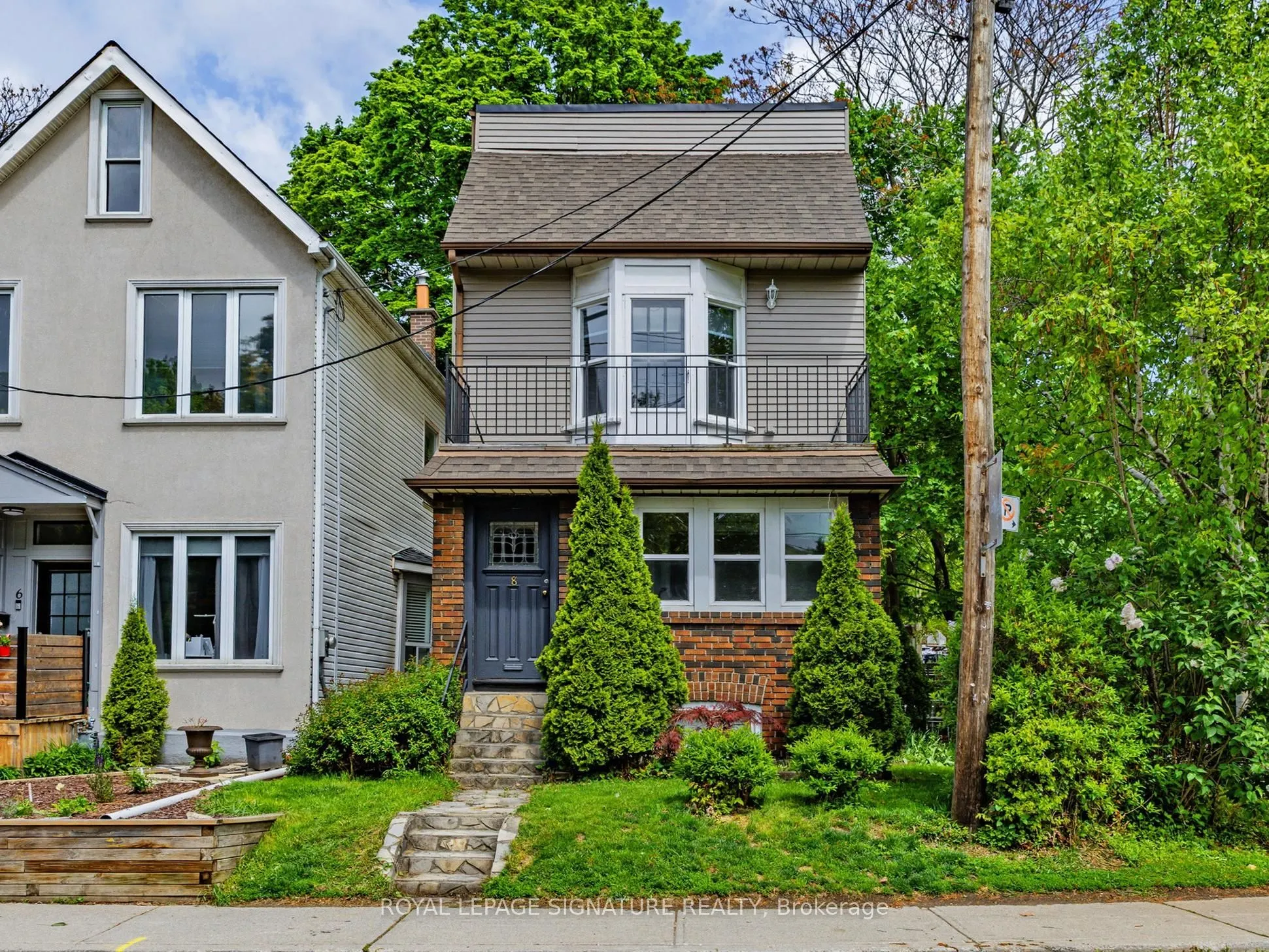 8 Fairford Avenue