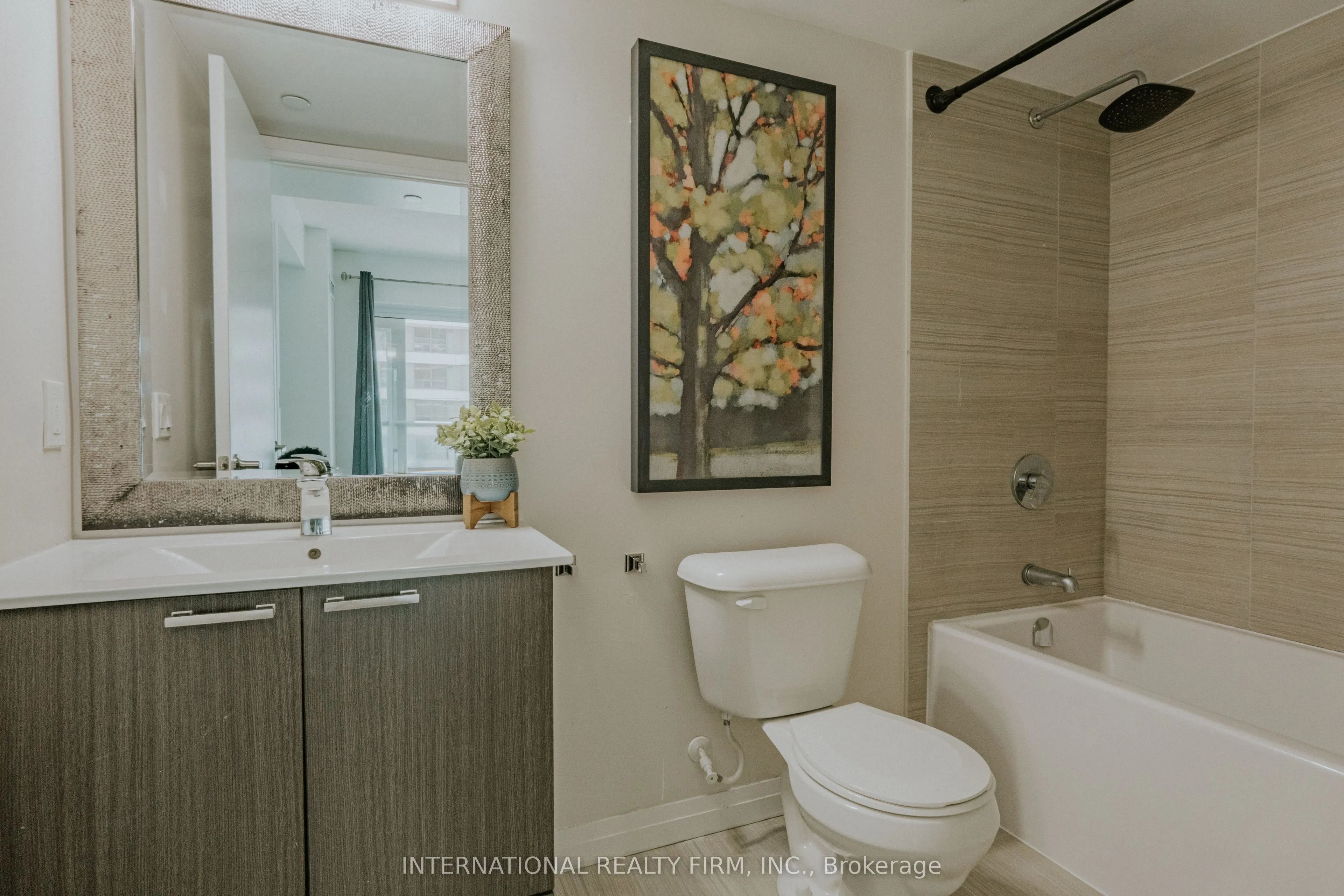 2152 Lawrence Avenue E, #507