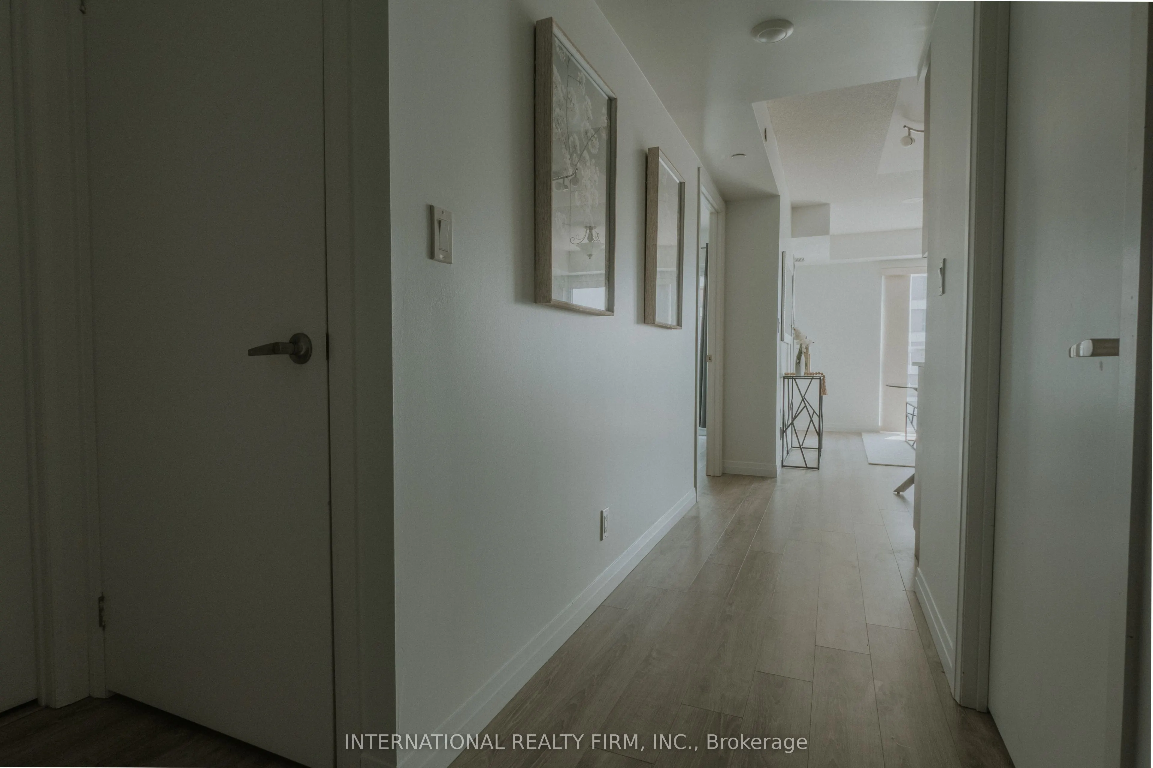 2152 Lawrence Avenue E, #507