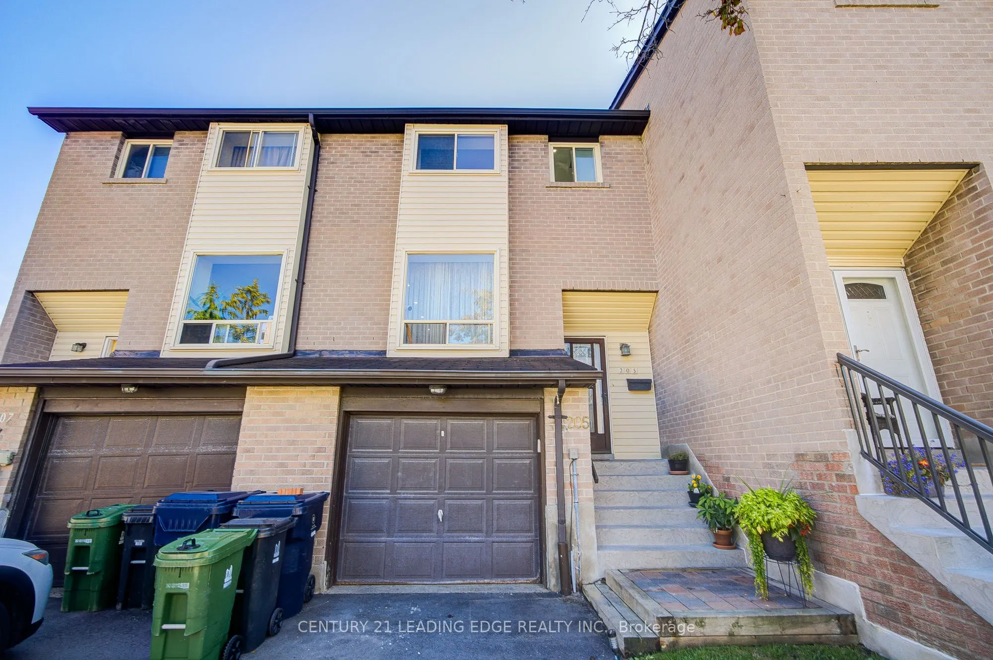 55 Collinsgrove Road, #205