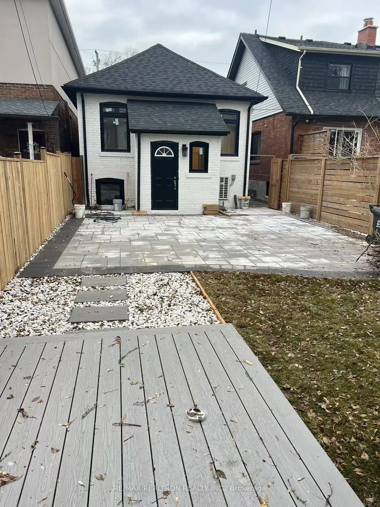 85 Springdale Boulevard, #Lower