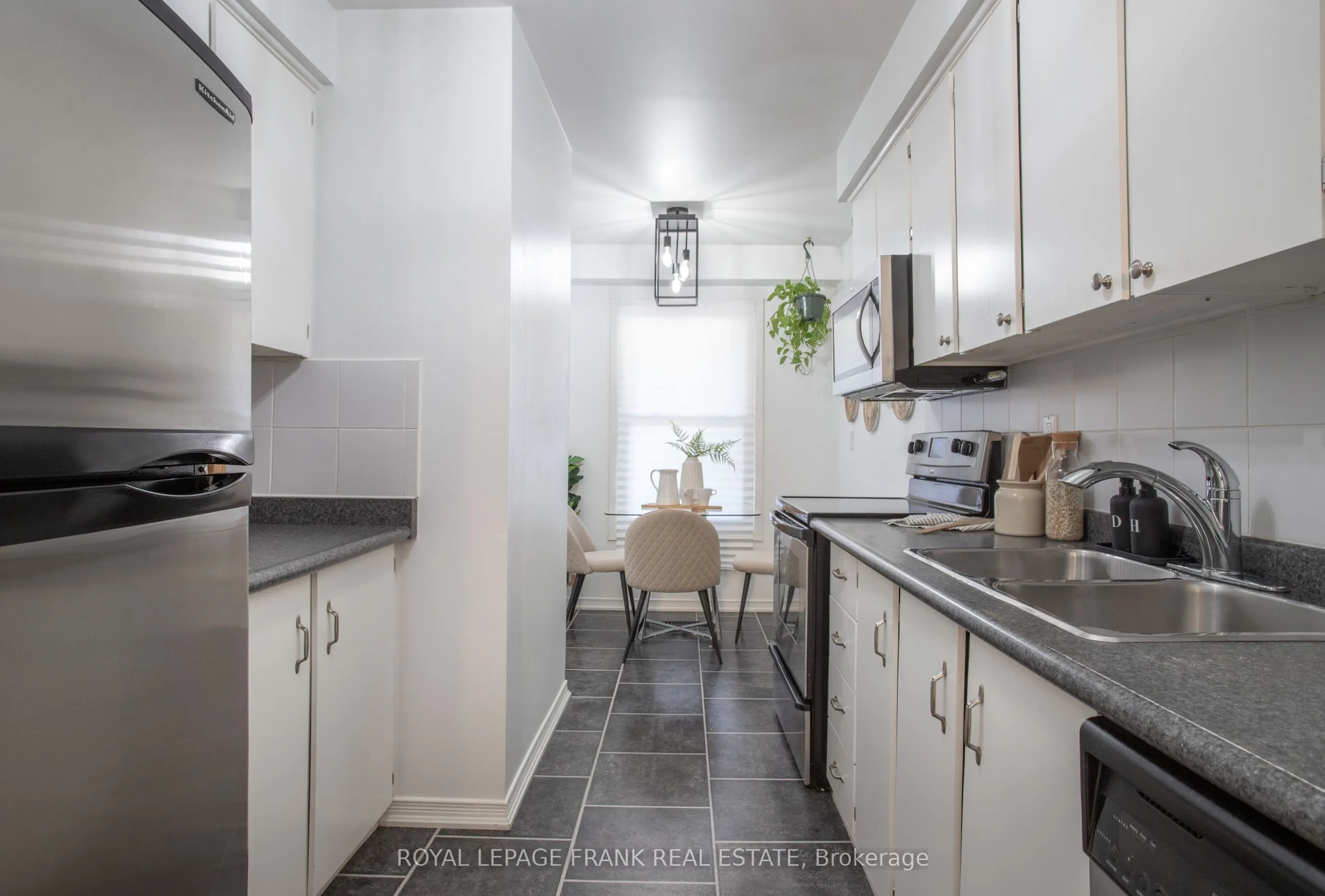 1055 Central Pk Boulevard N, #9