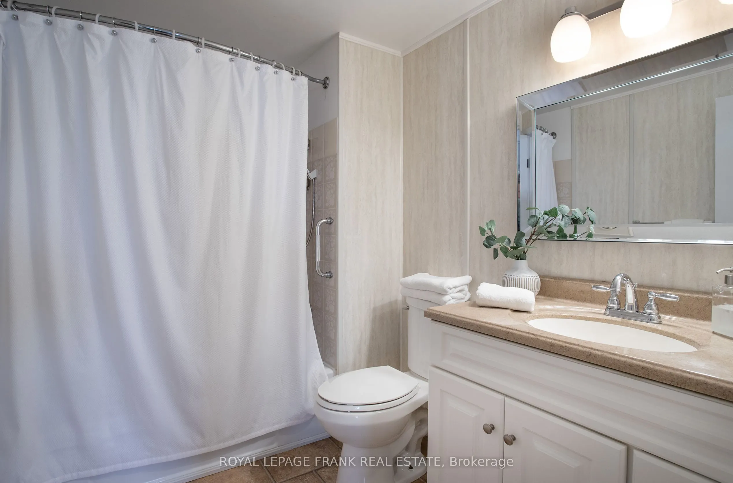 1055 Central Pk Boulevard N, #9