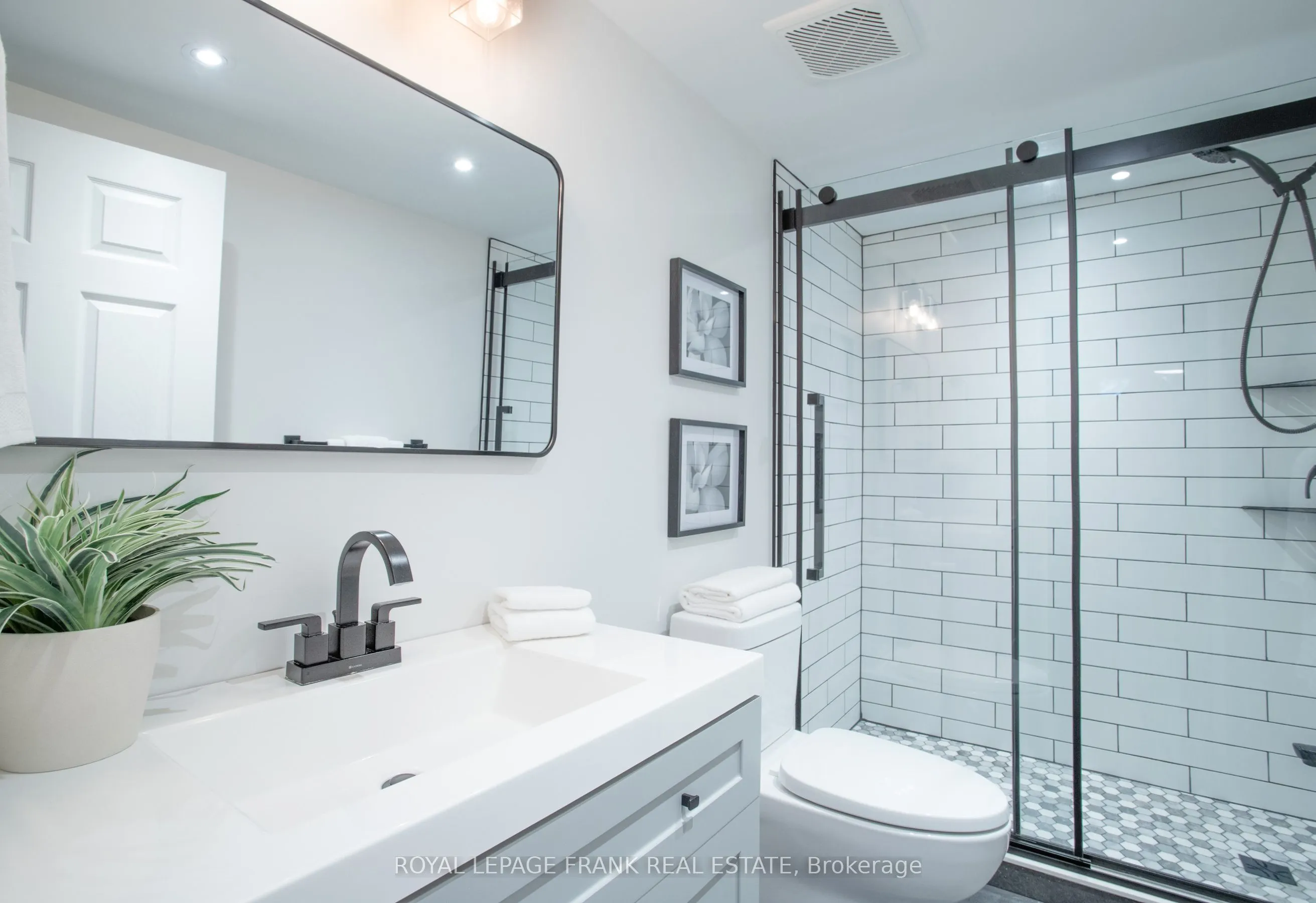 1055 Central Pk Boulevard N, #9