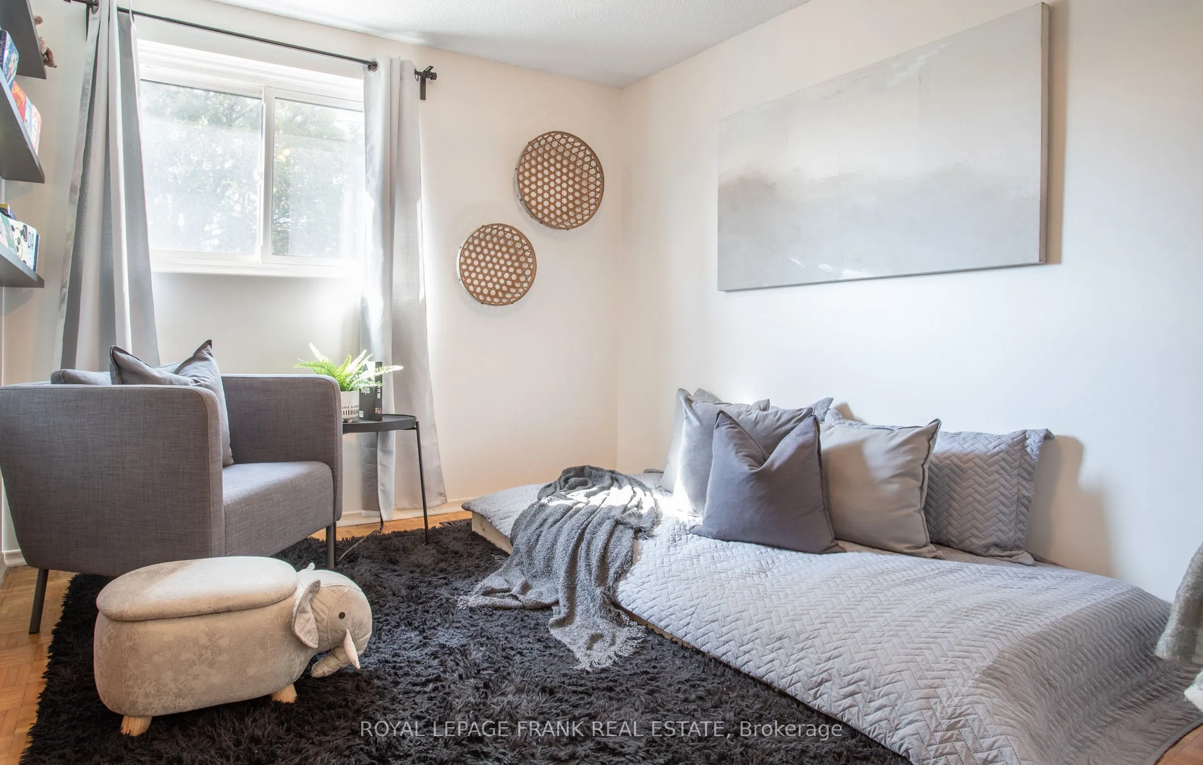 1055 Central Pk Boulevard N, #9