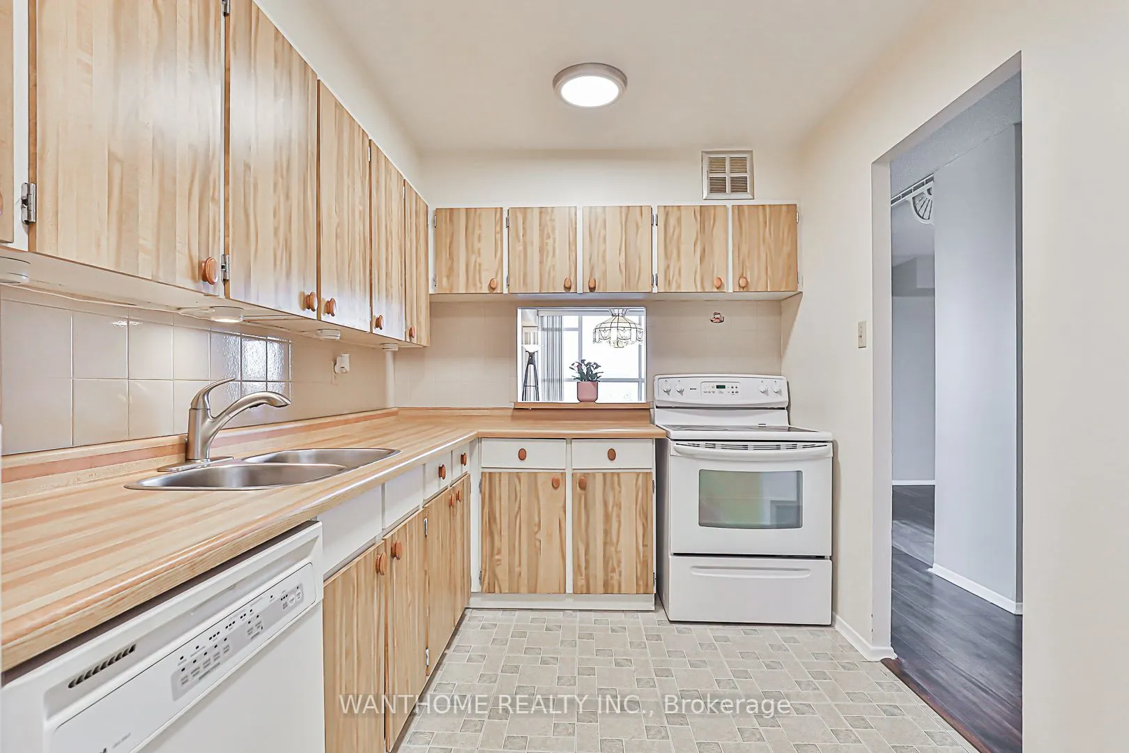 2365 Kennedy Road, #801