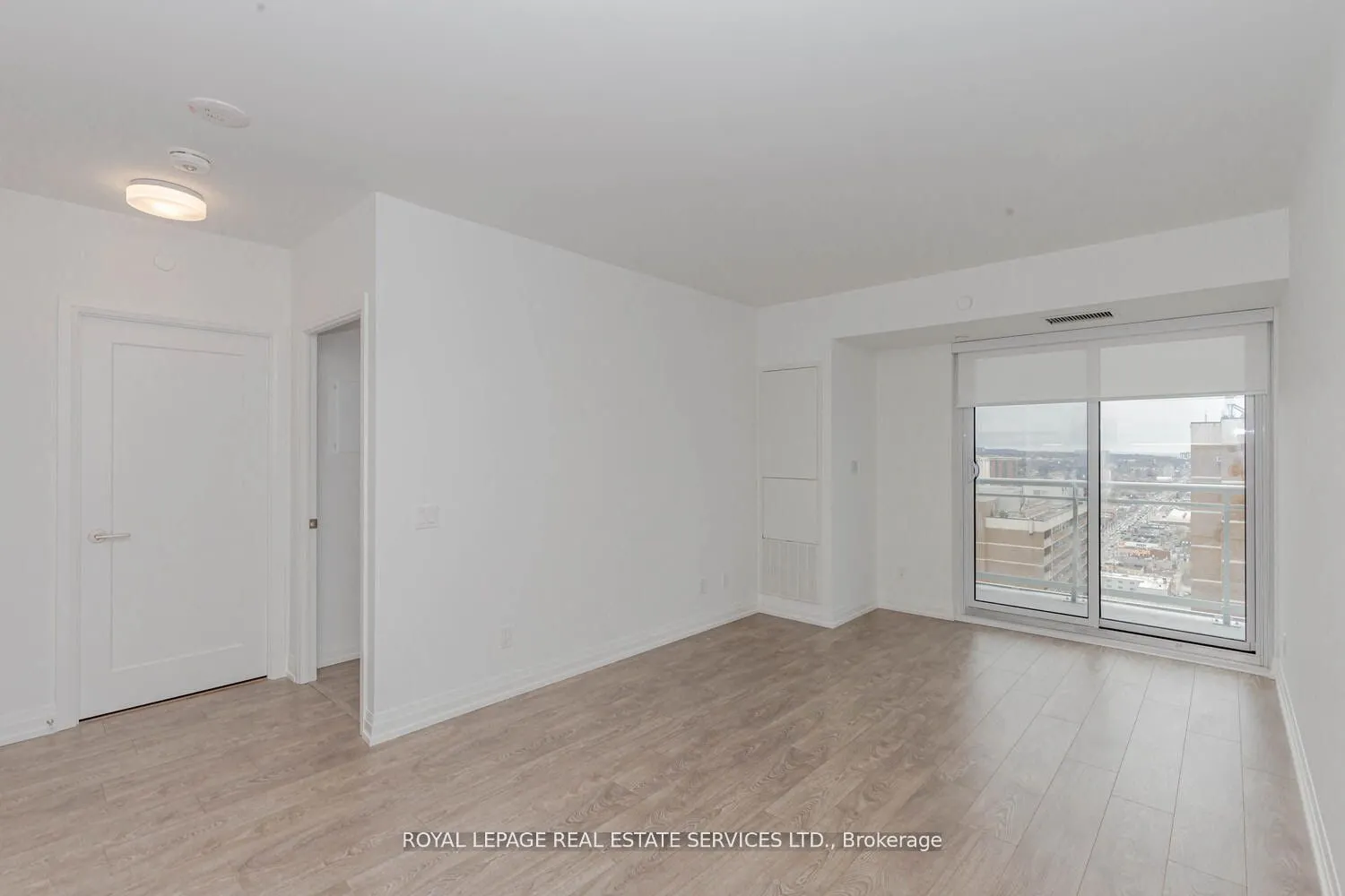 286 Main Street, #2604