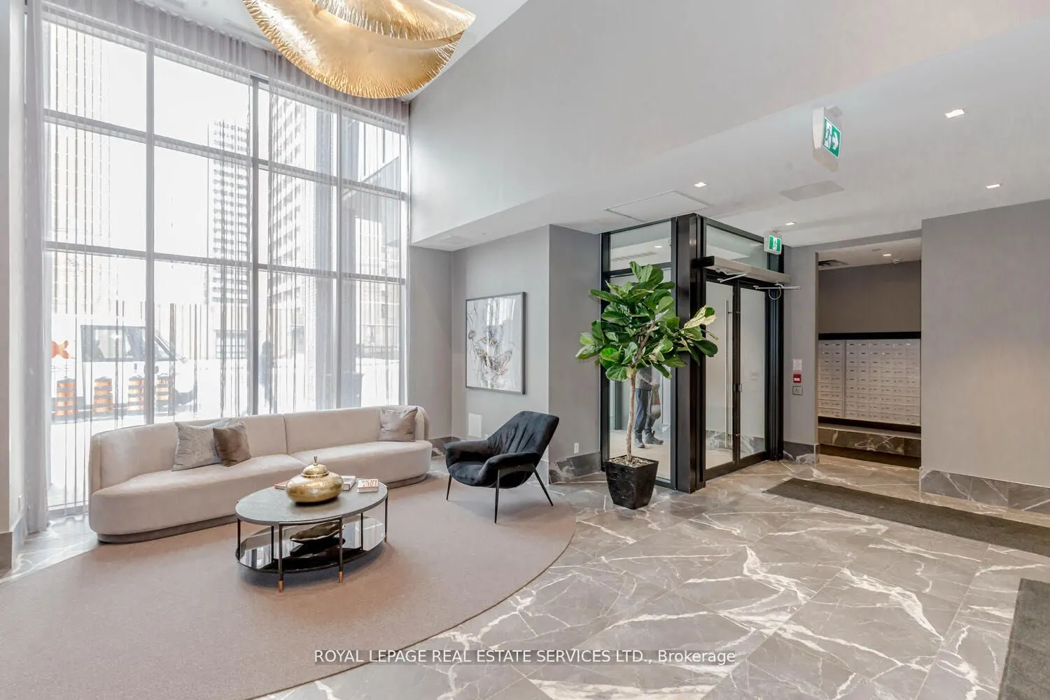 286 Main Street, #2604