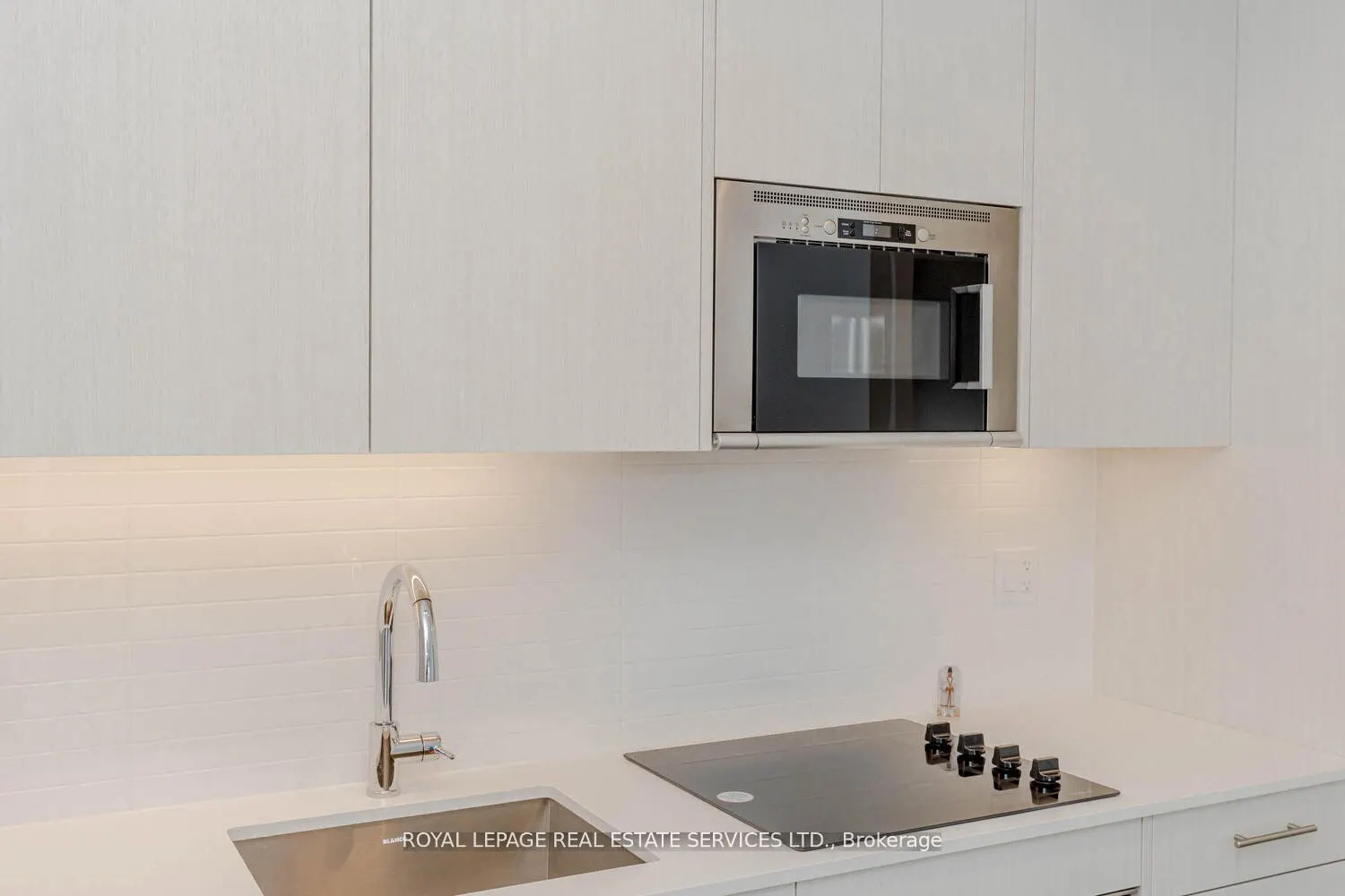 286 Main Street, #2604