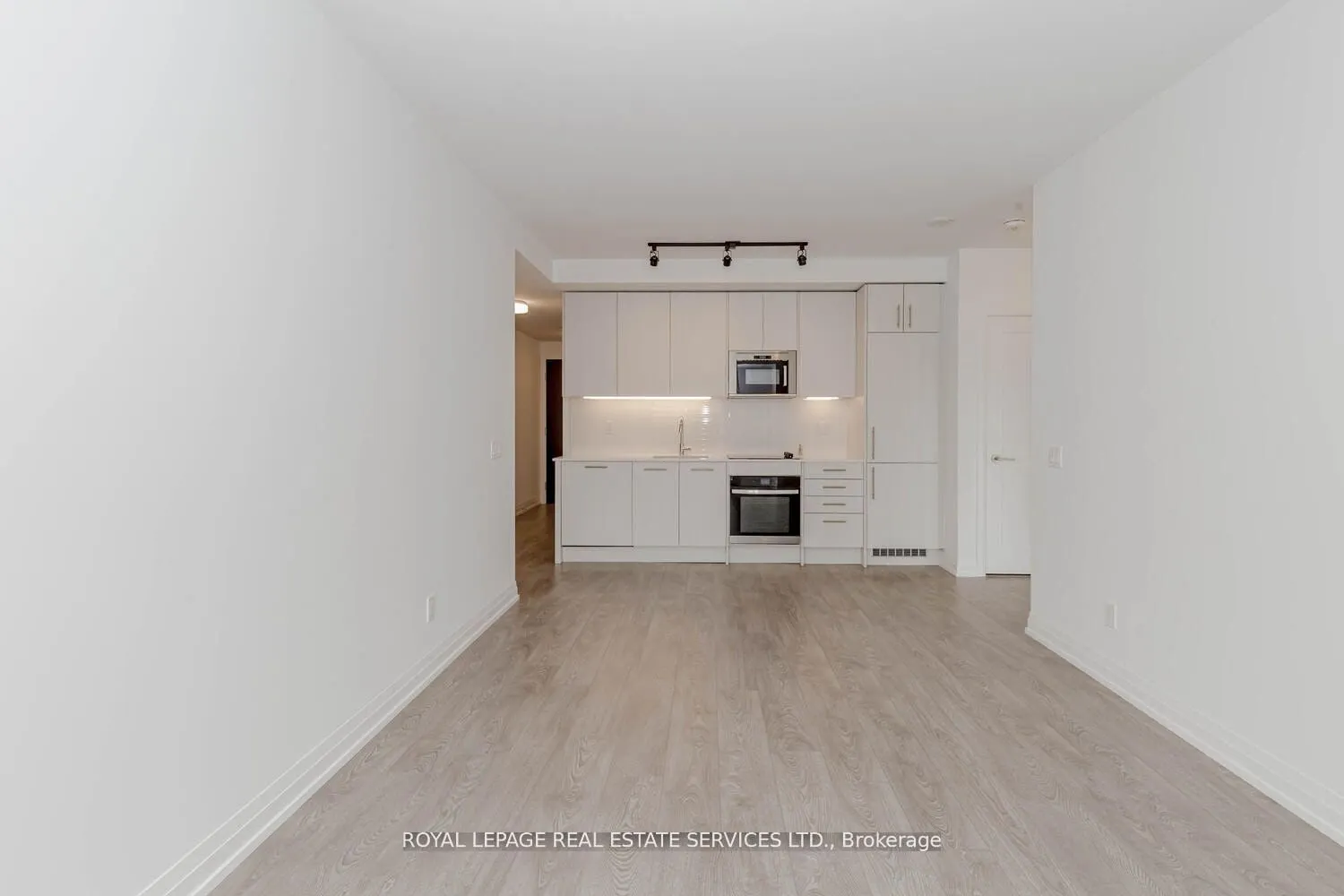 286 Main Street, #2604