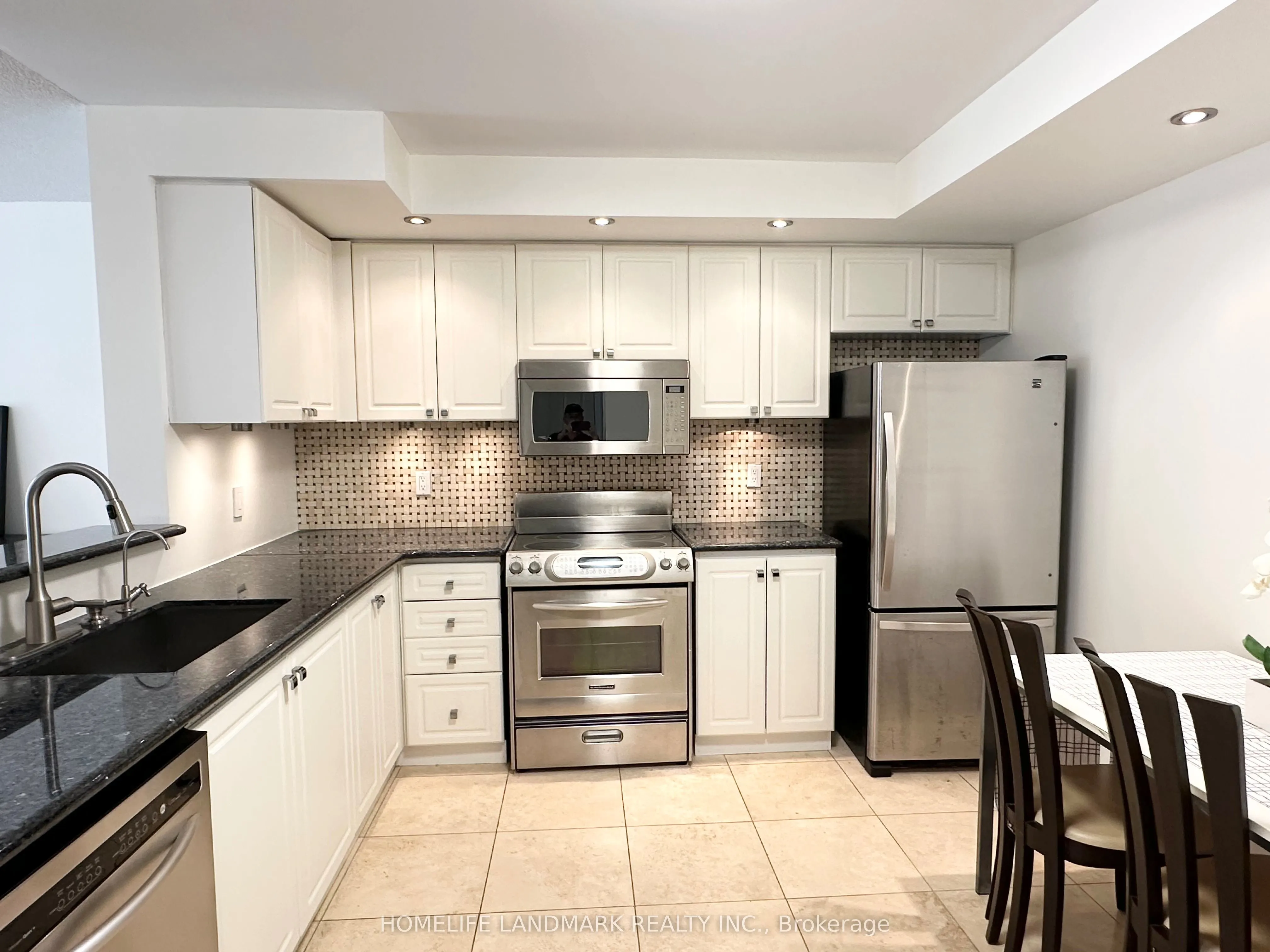 1881 Mcnicoll Avenue, #558