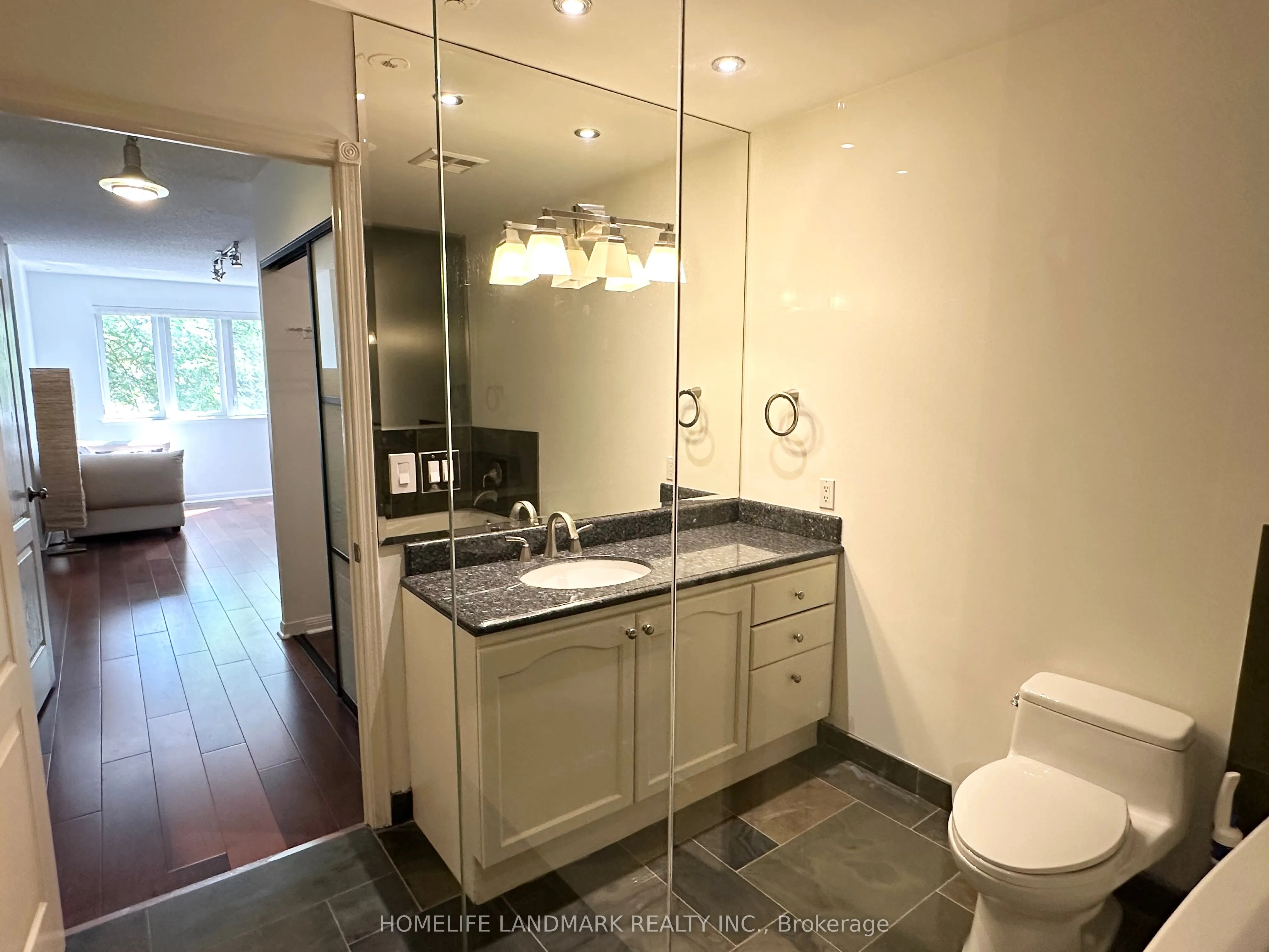 1881 Mcnicoll Avenue, #558