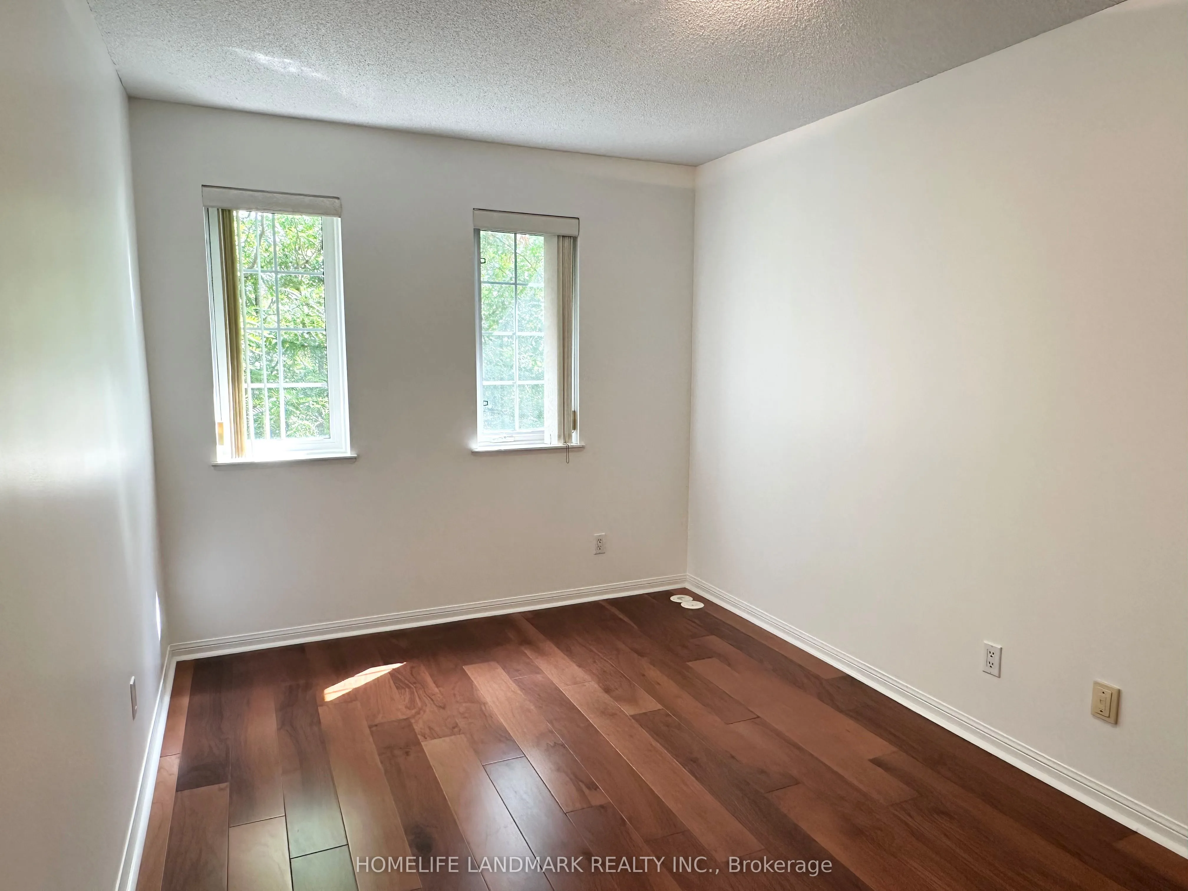 1881 Mcnicoll Avenue, #558