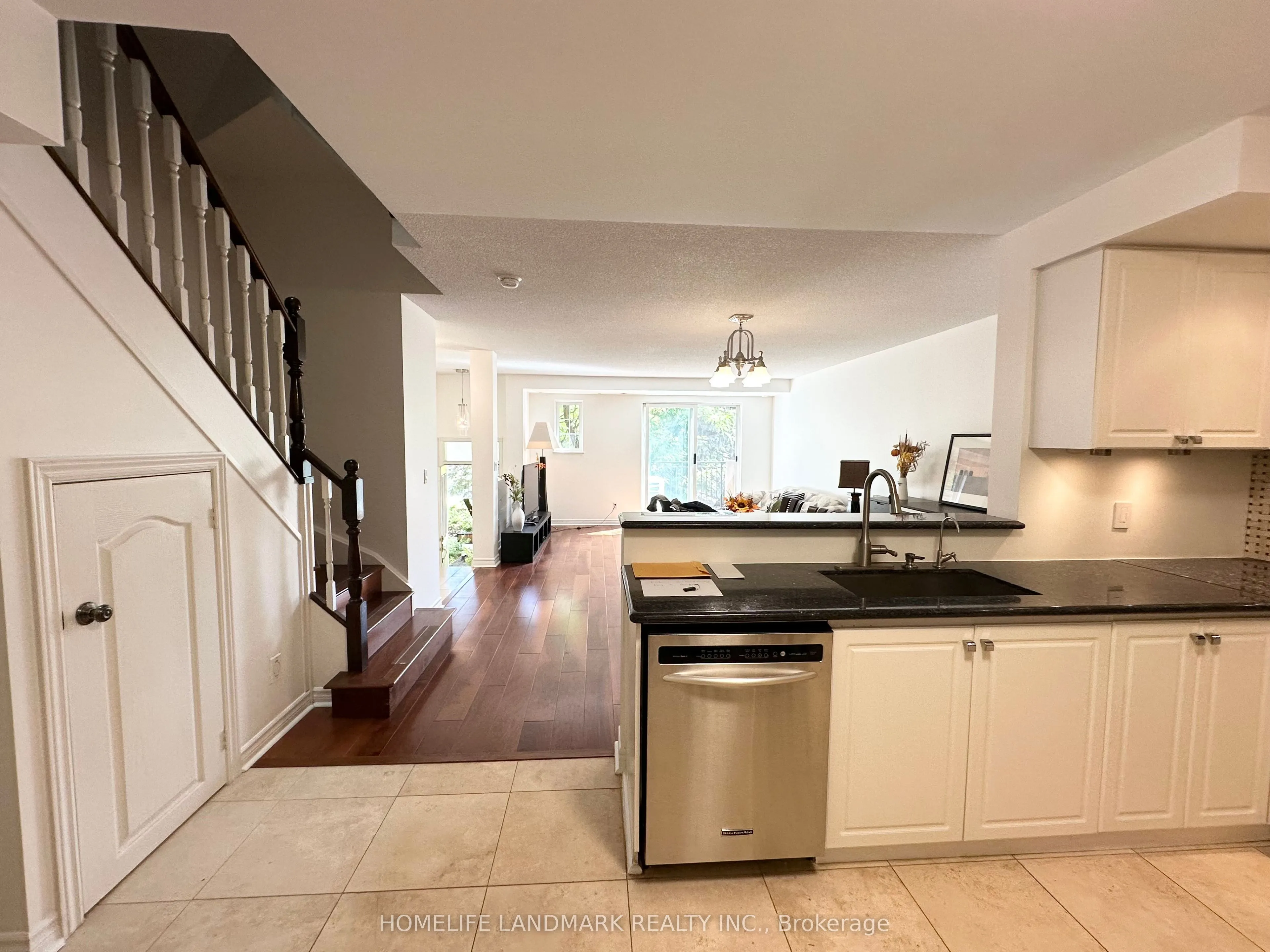 1881 Mcnicoll Avenue, #558