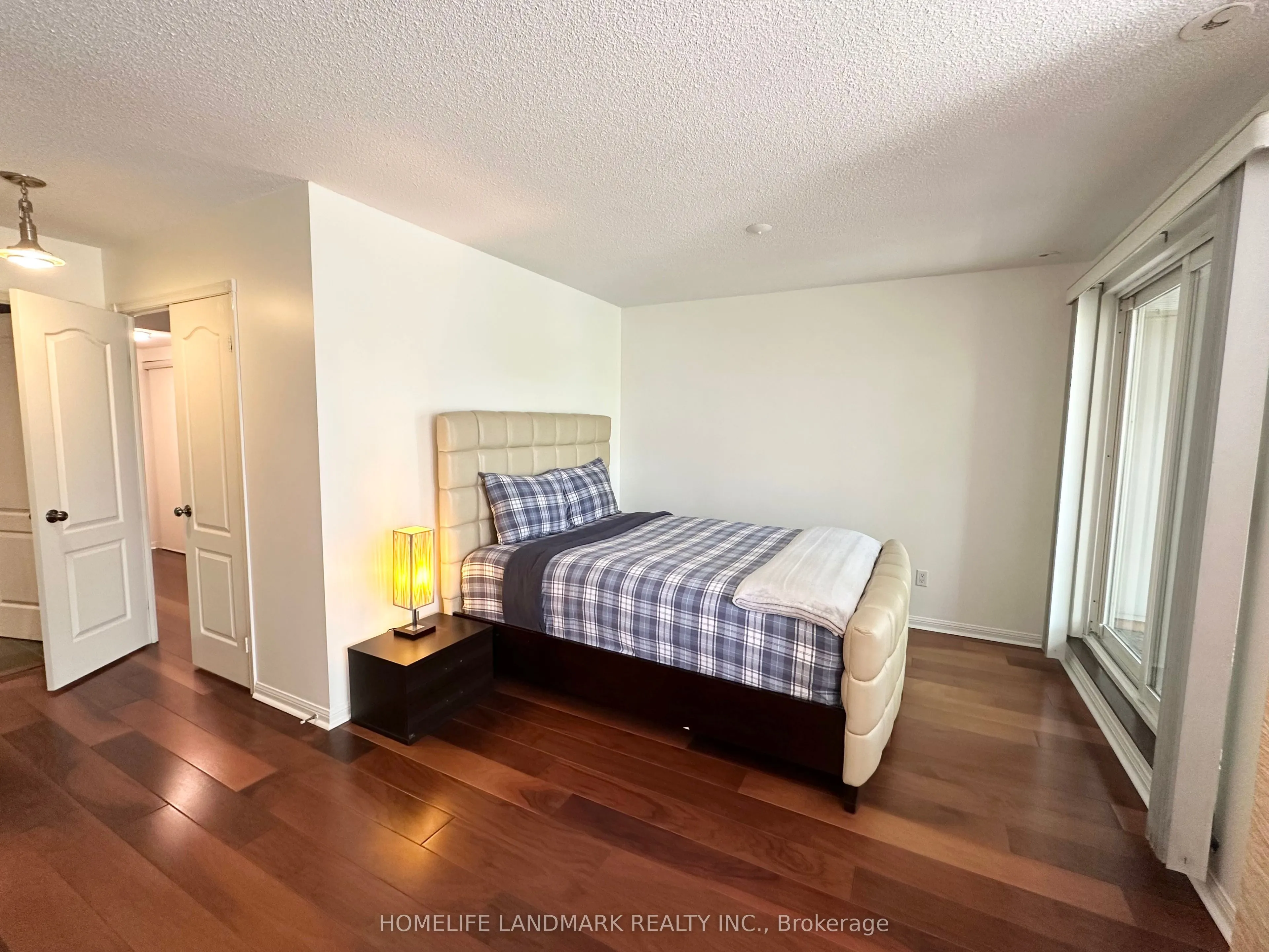 1881 Mcnicoll Avenue, #558