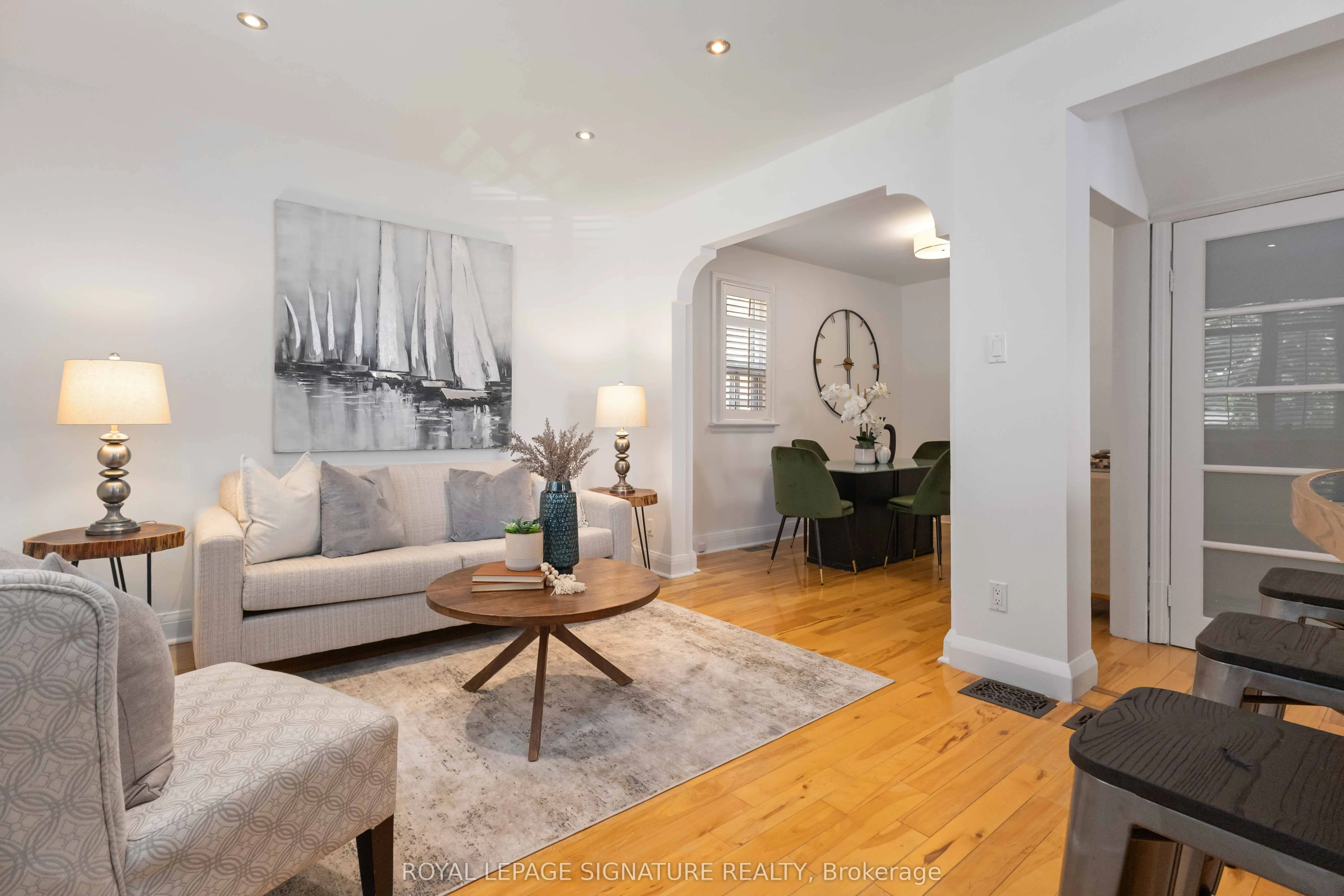 83 Harewood Avenue