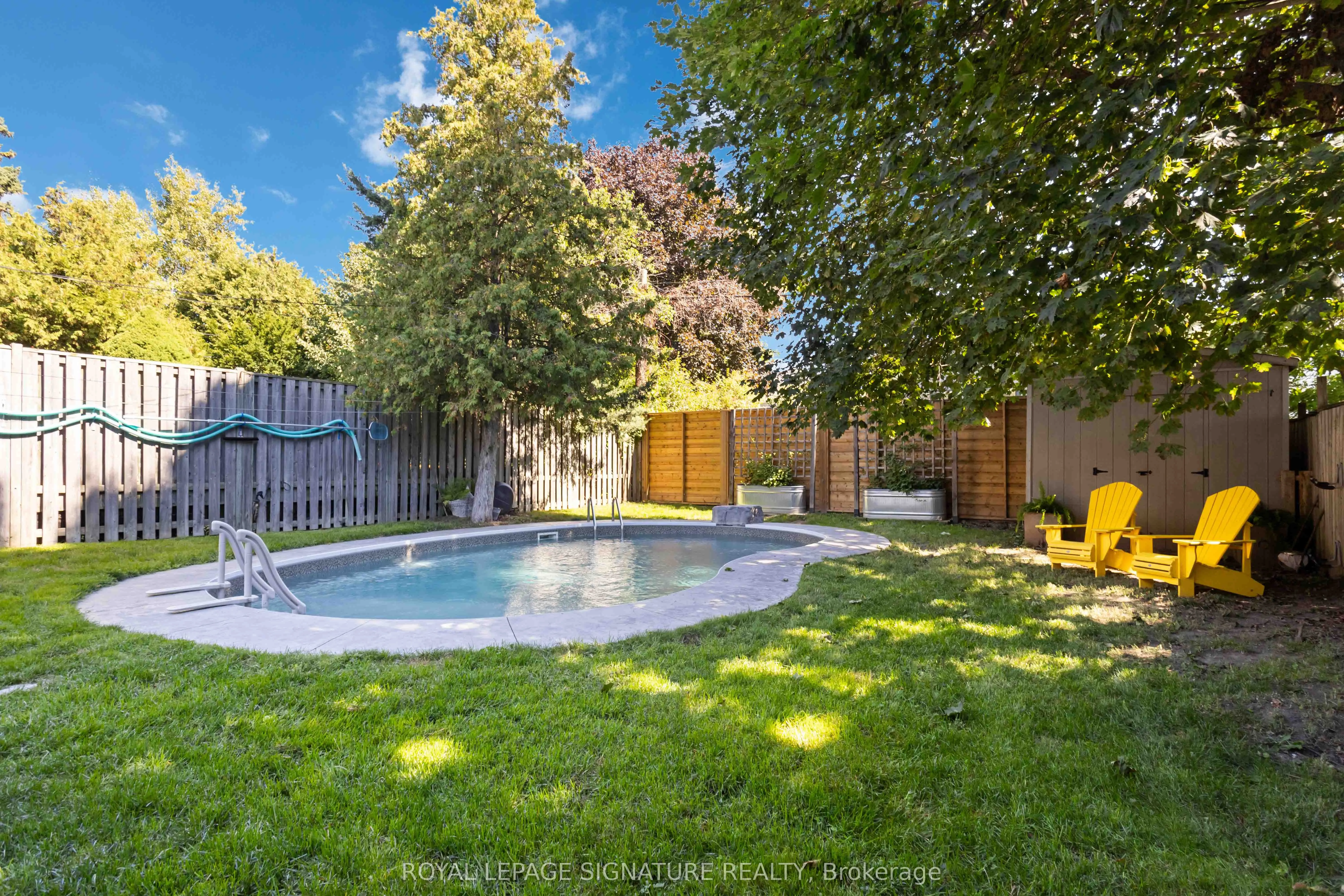 83 Harewood Avenue