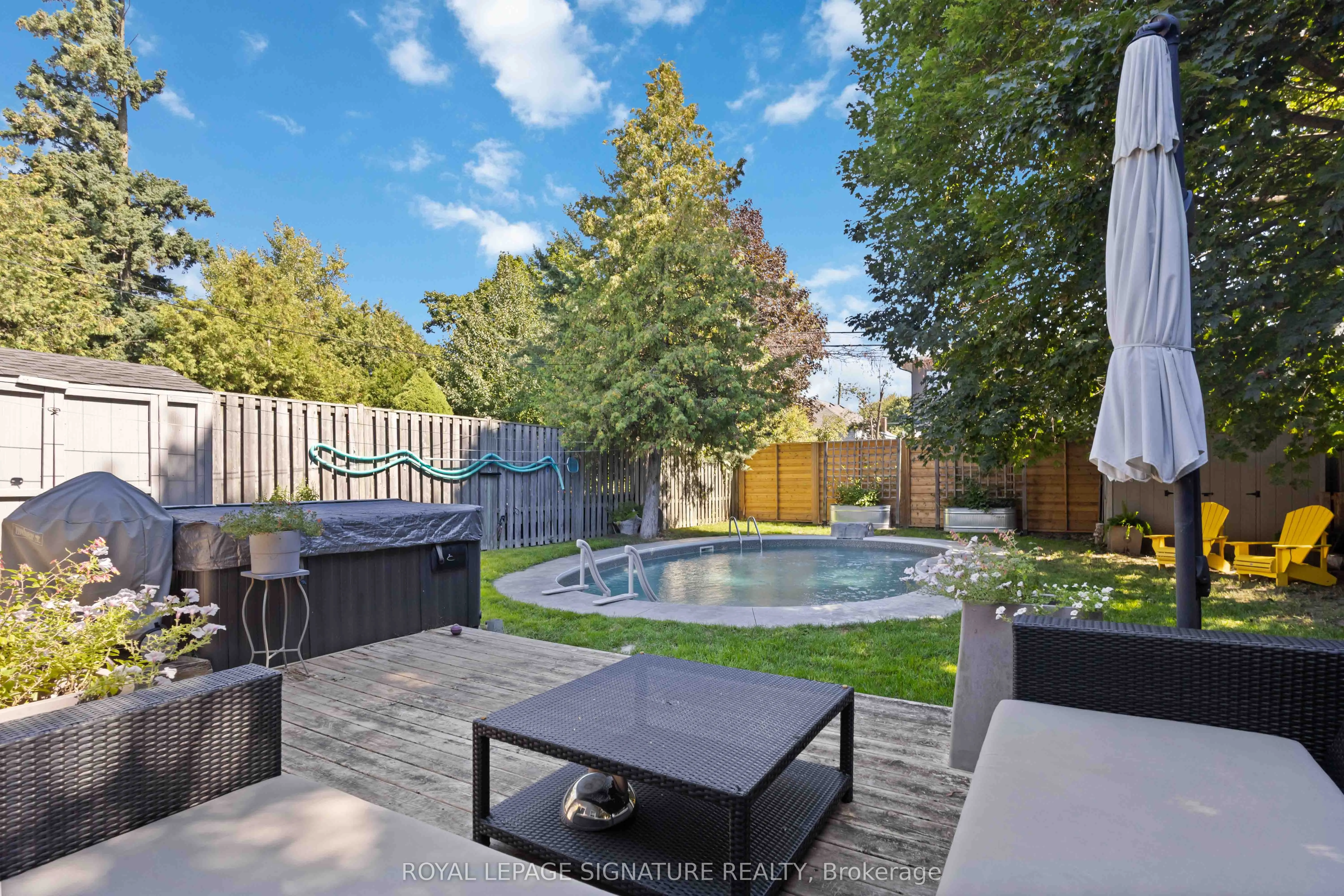 83 Harewood Avenue