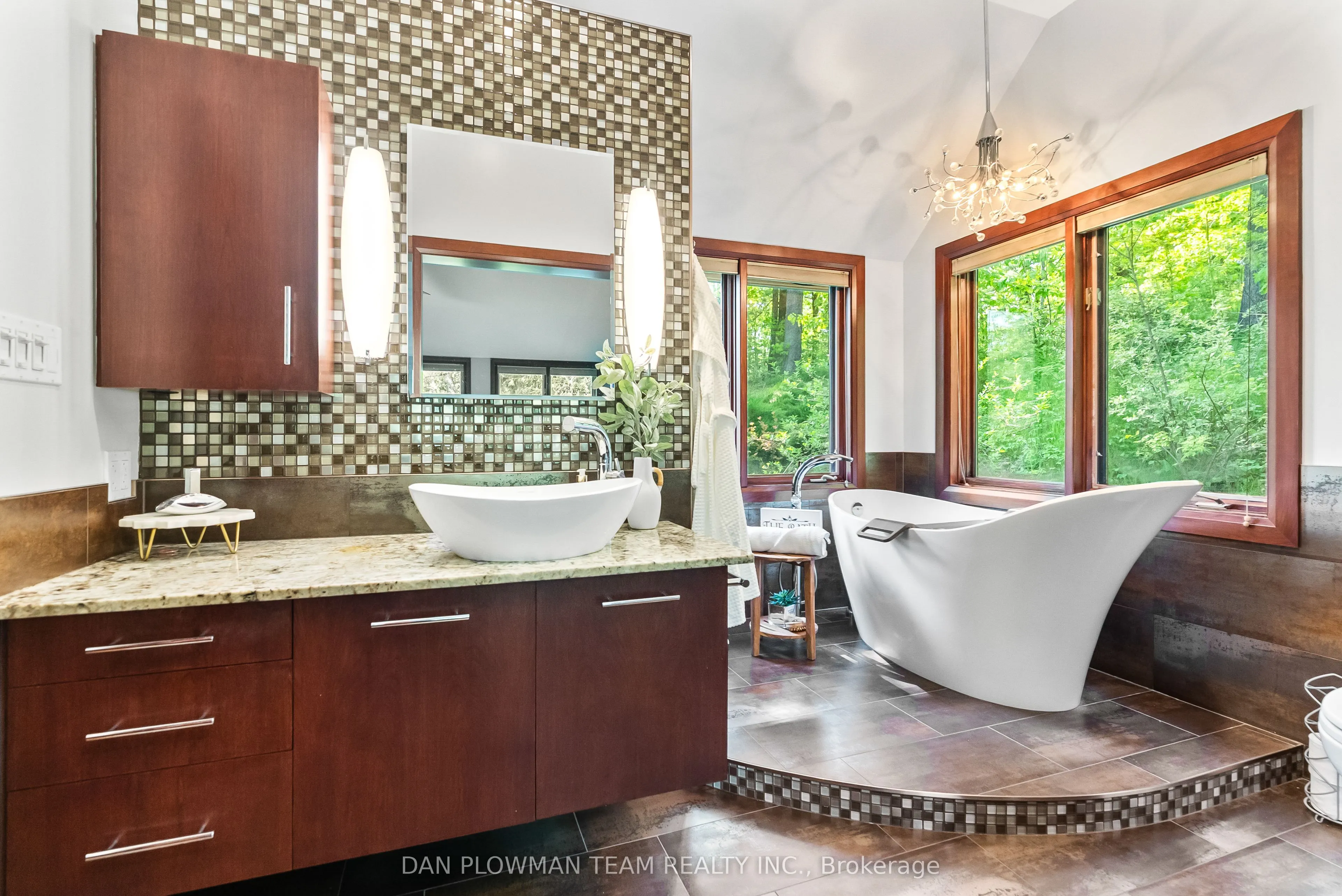 5 Sumac Road
