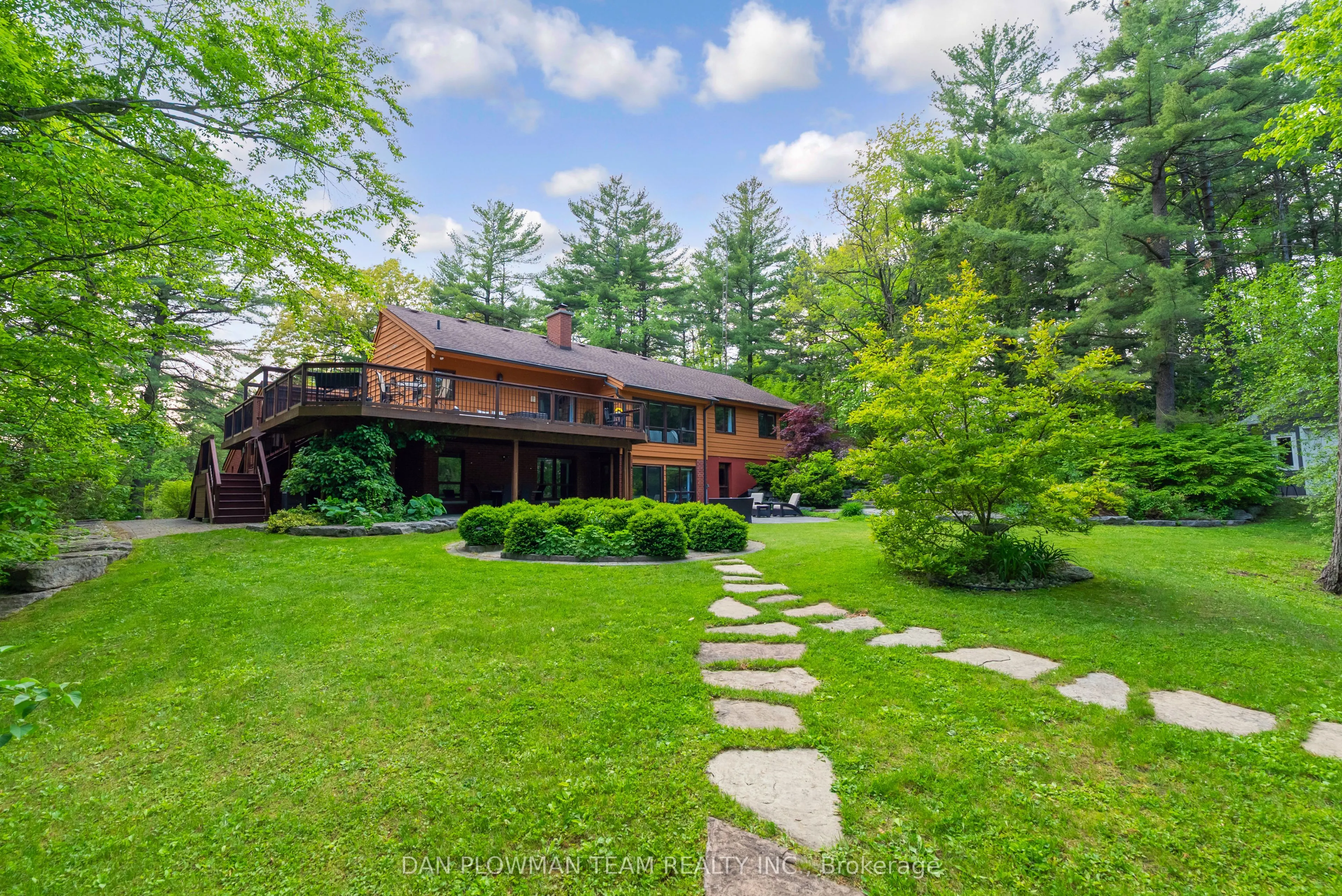 5 Sumac Road