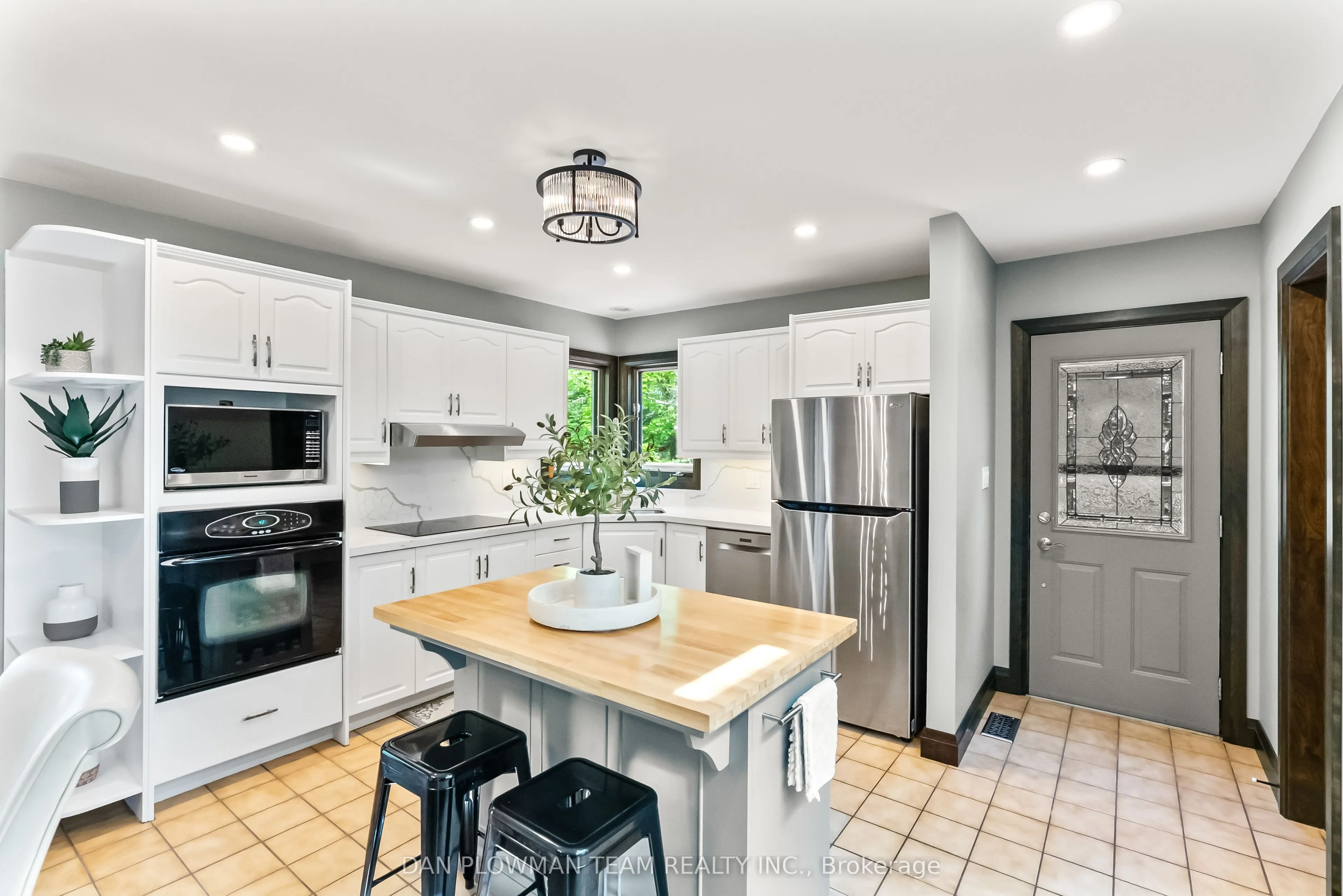 5 Sumac Road
