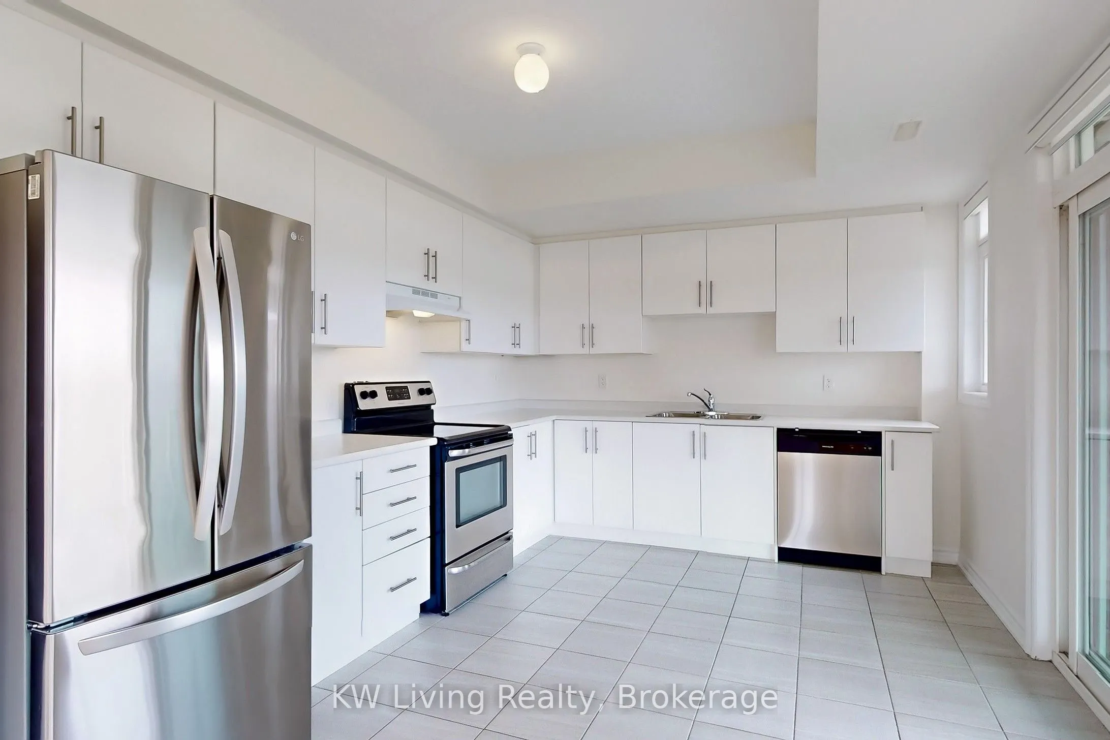 2540 William Jackson Drive, #102