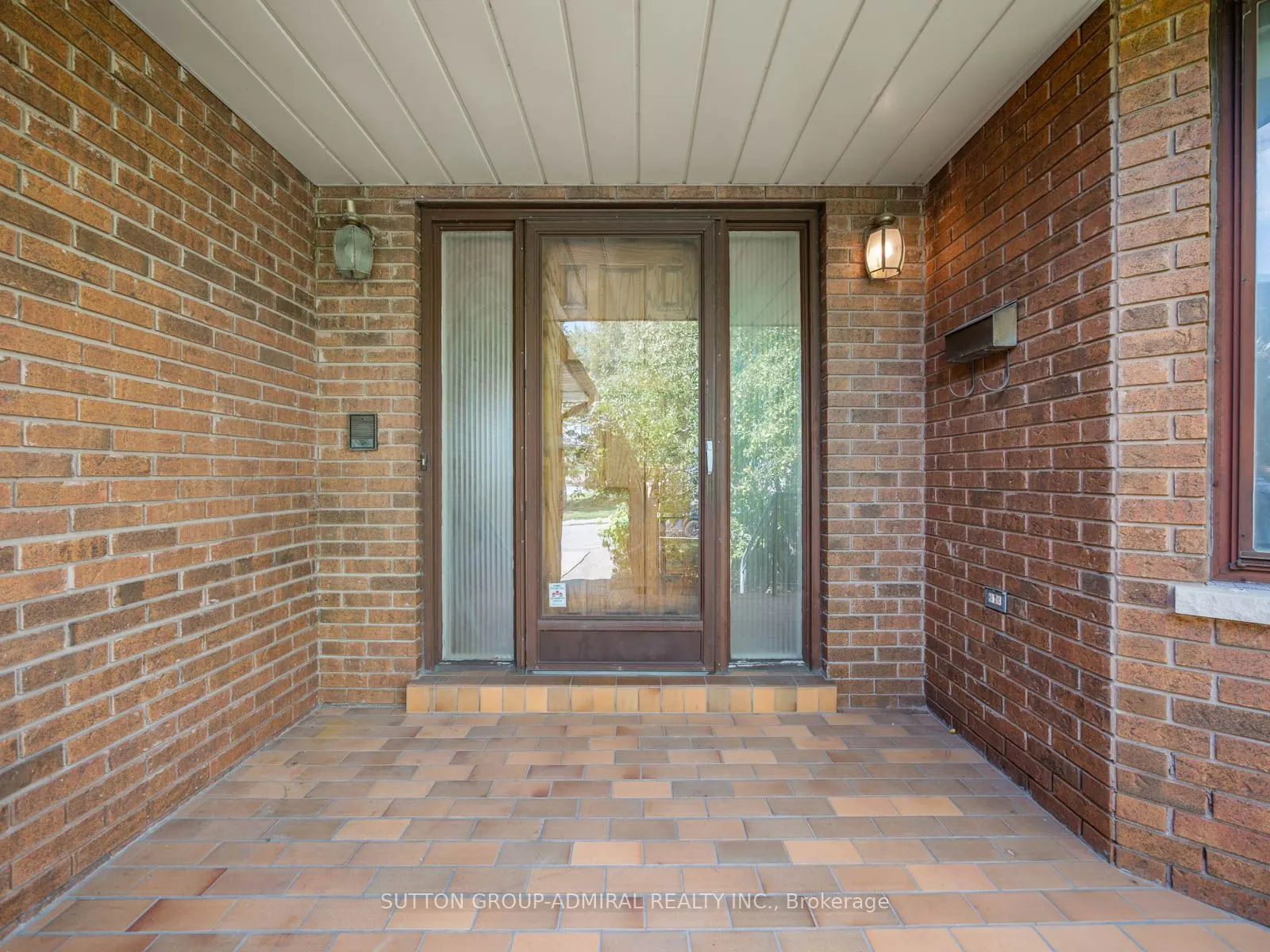 150 Maybourne Avenue