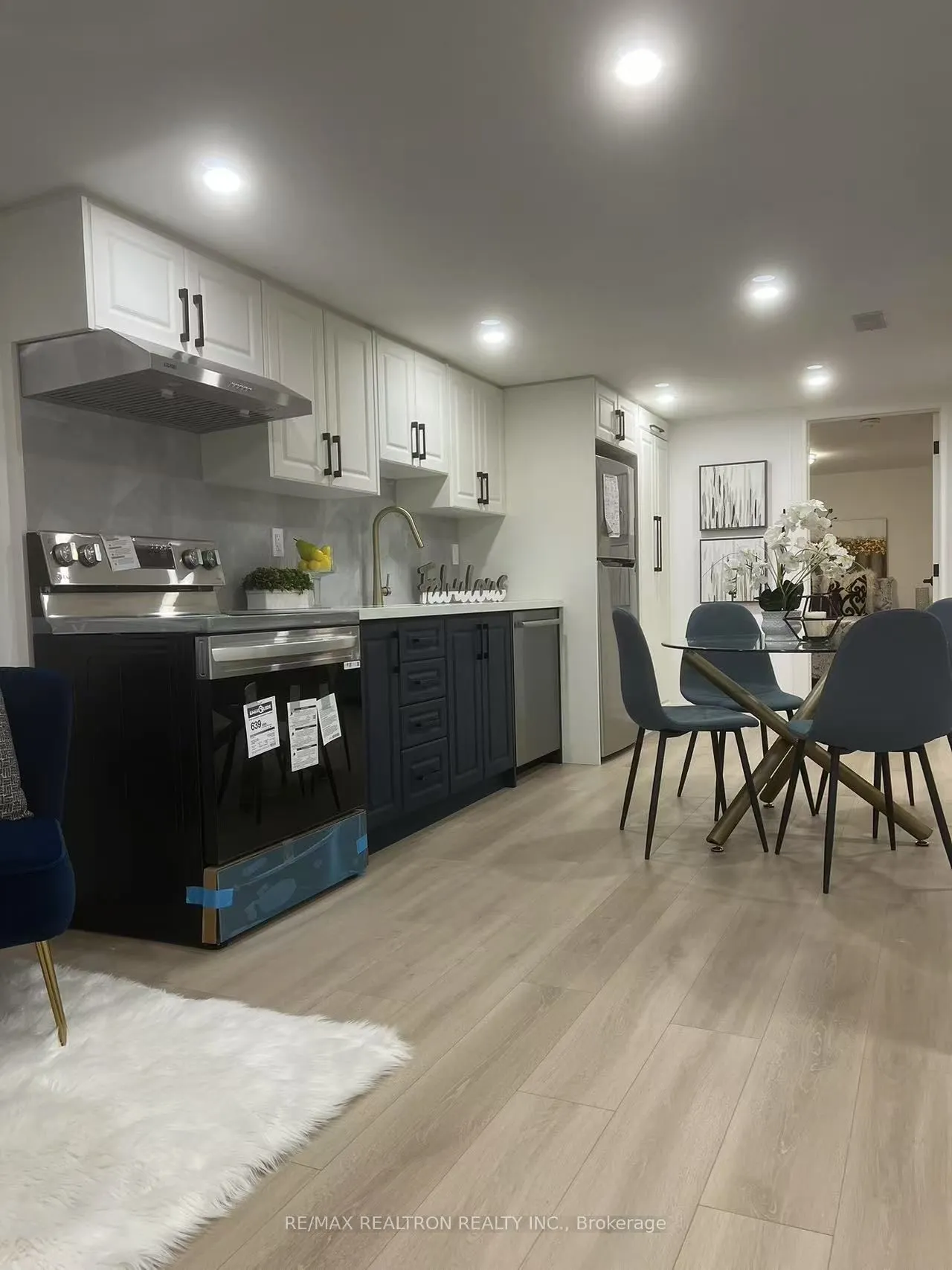 85 Springdale Boulevard, #Upper