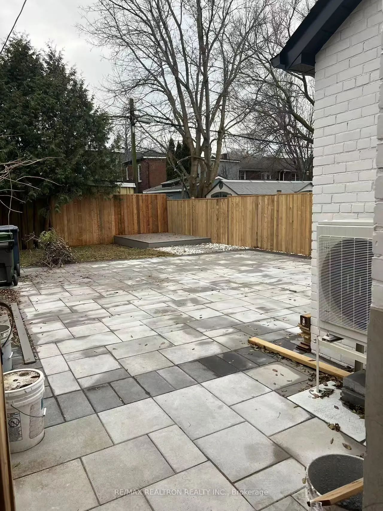 85 Springdale Boulevard, #Upper