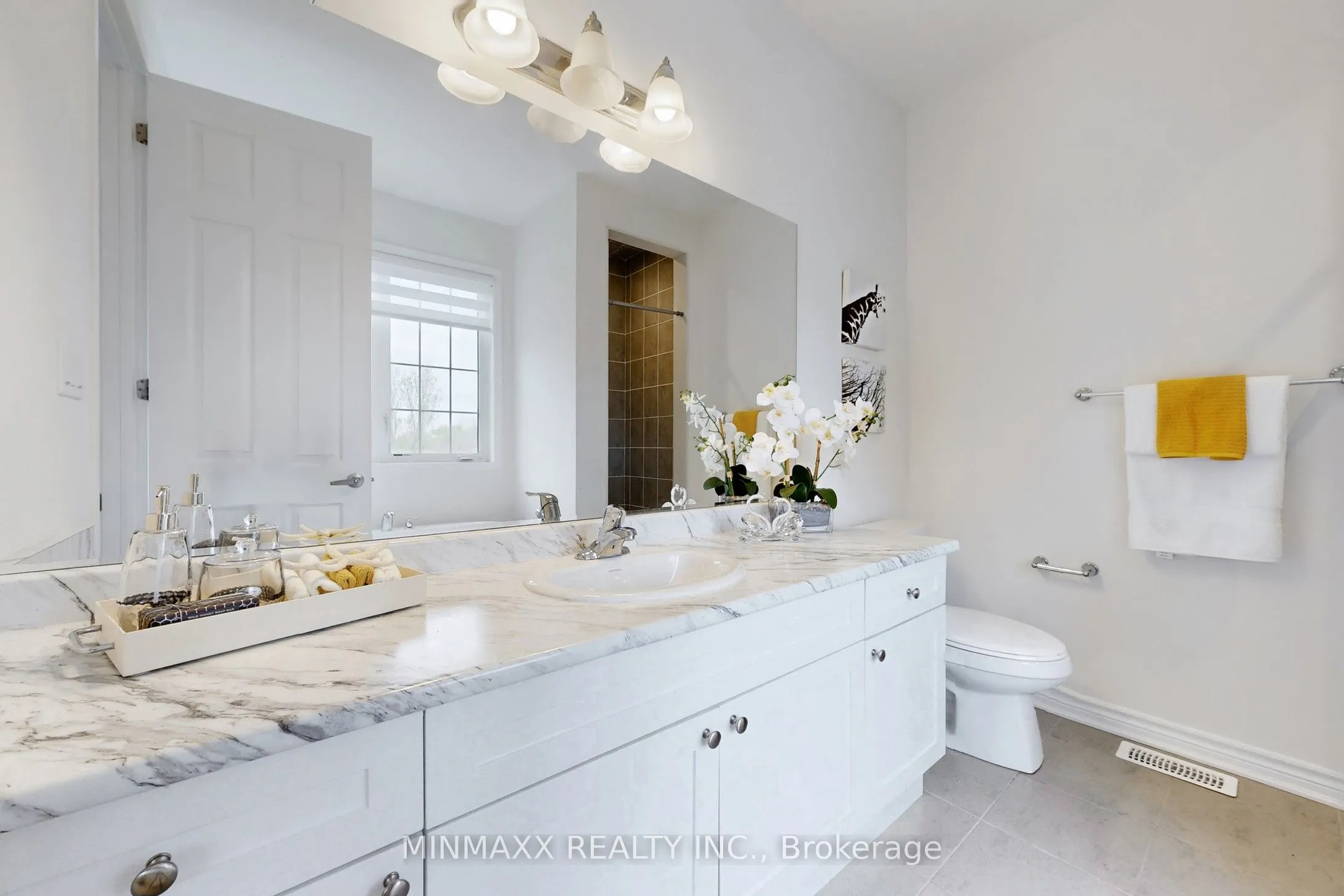 3050 Hollyberry Trail