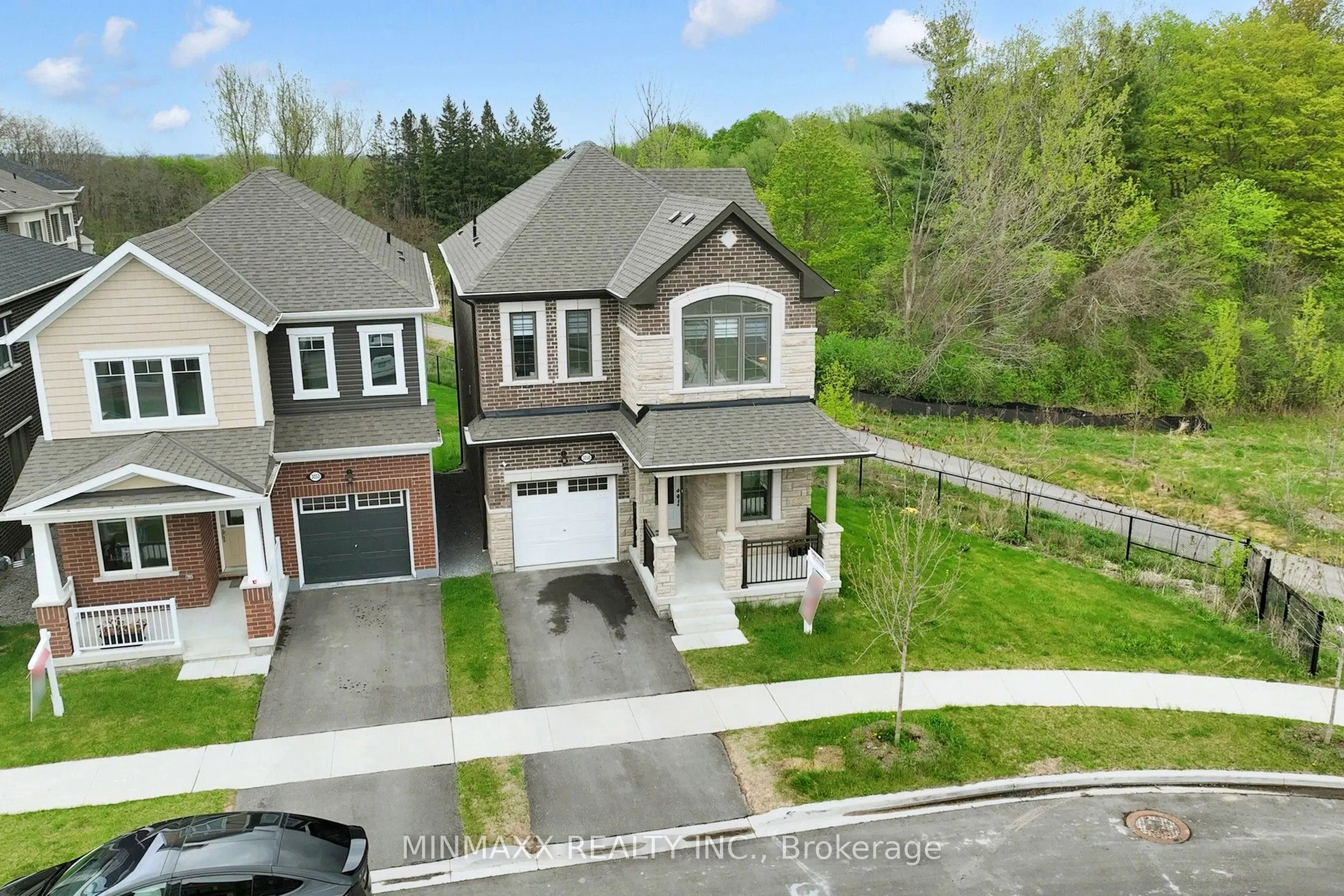 3050 Hollyberry Trail