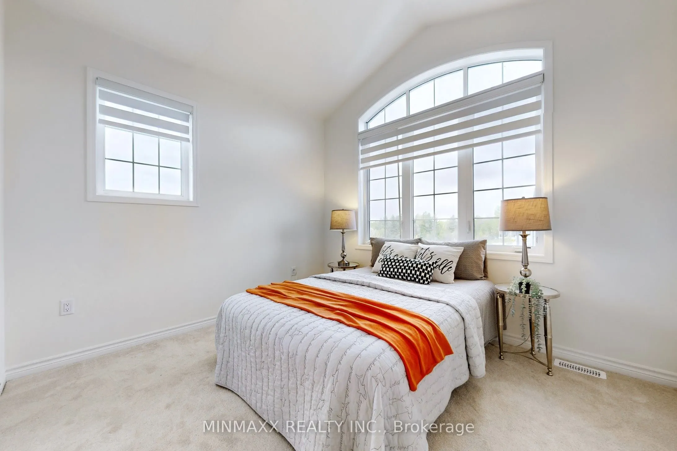 3050 Hollyberry Trail
