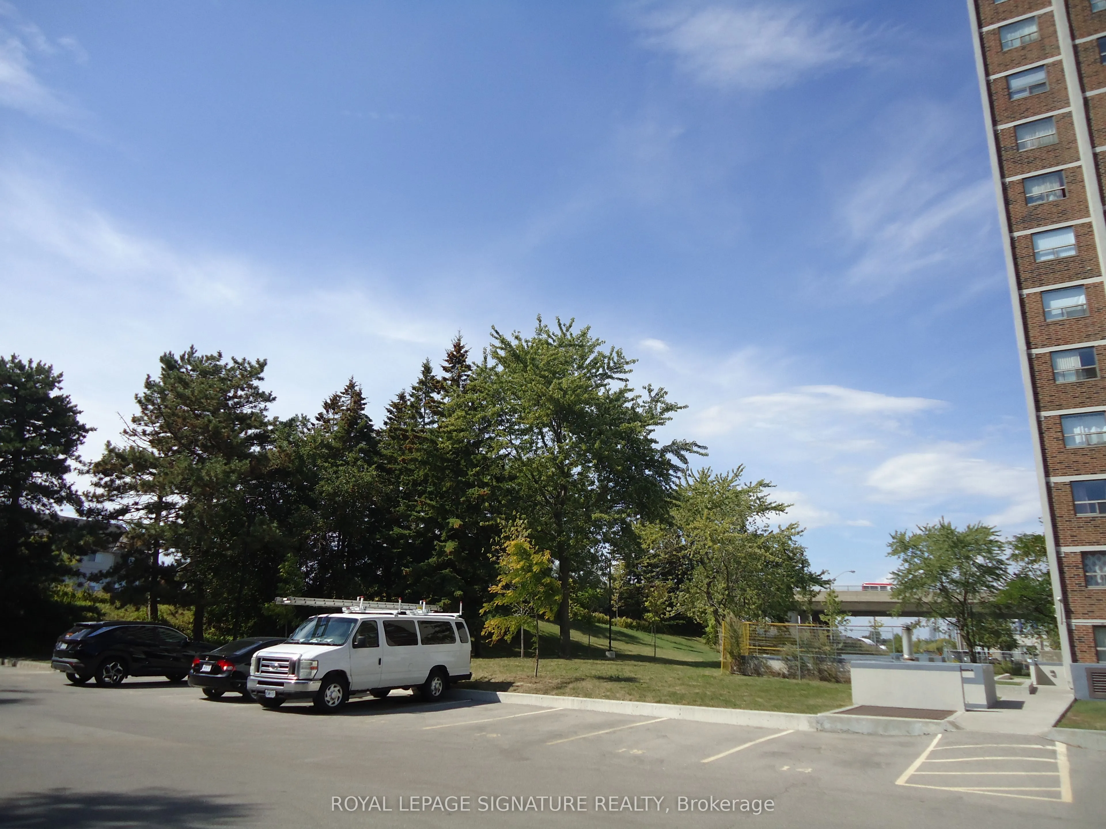 301 Prudential Drive, #1401
