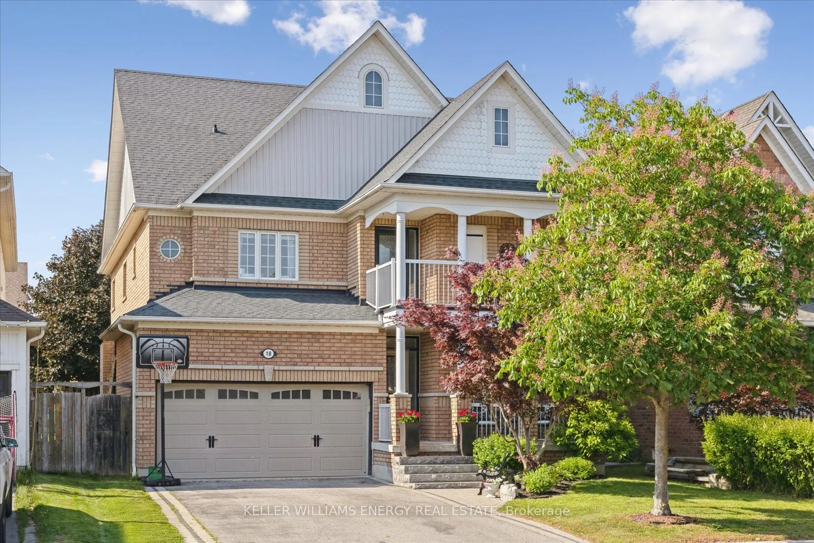 18 Helston Crescent