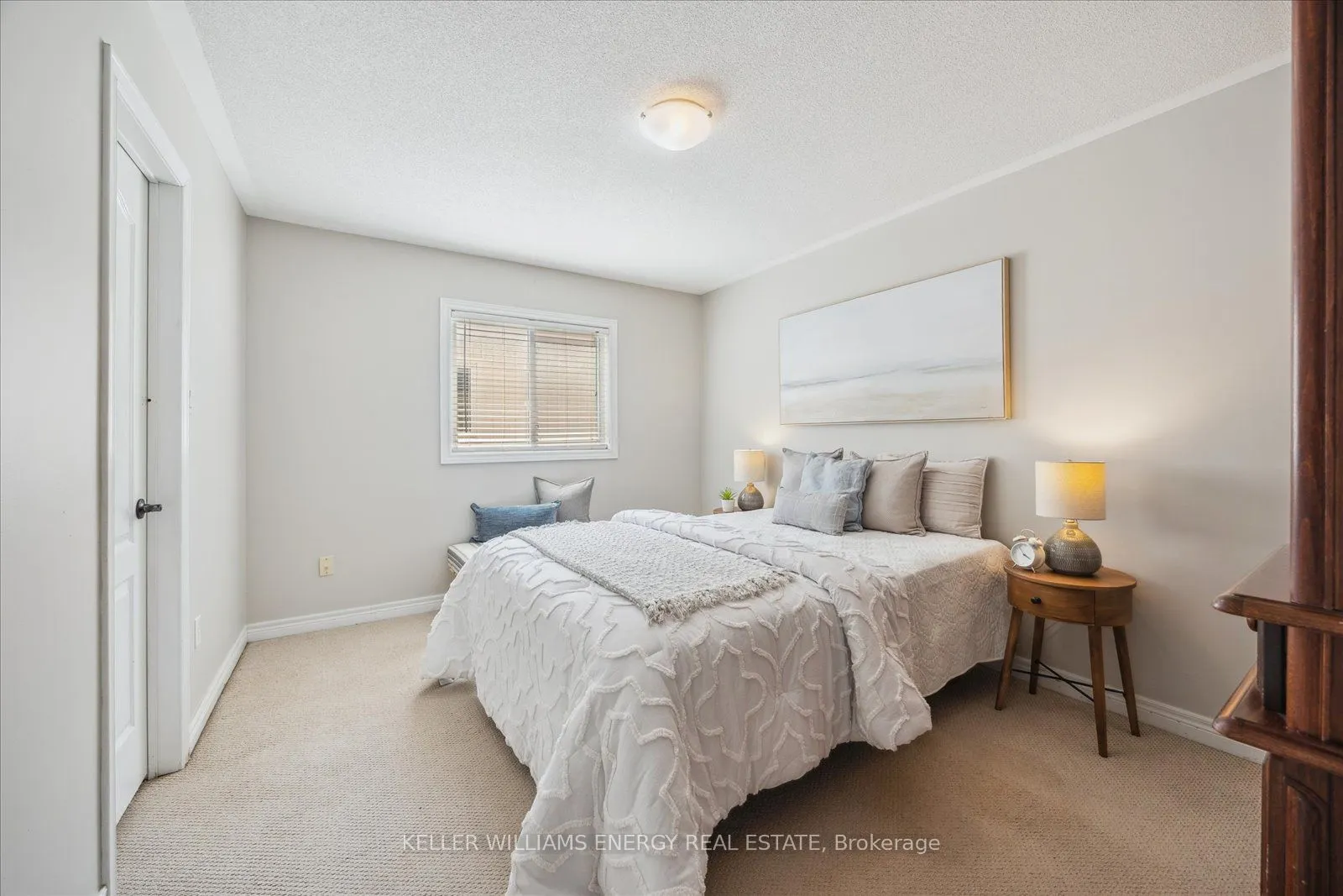 18 Helston Crescent