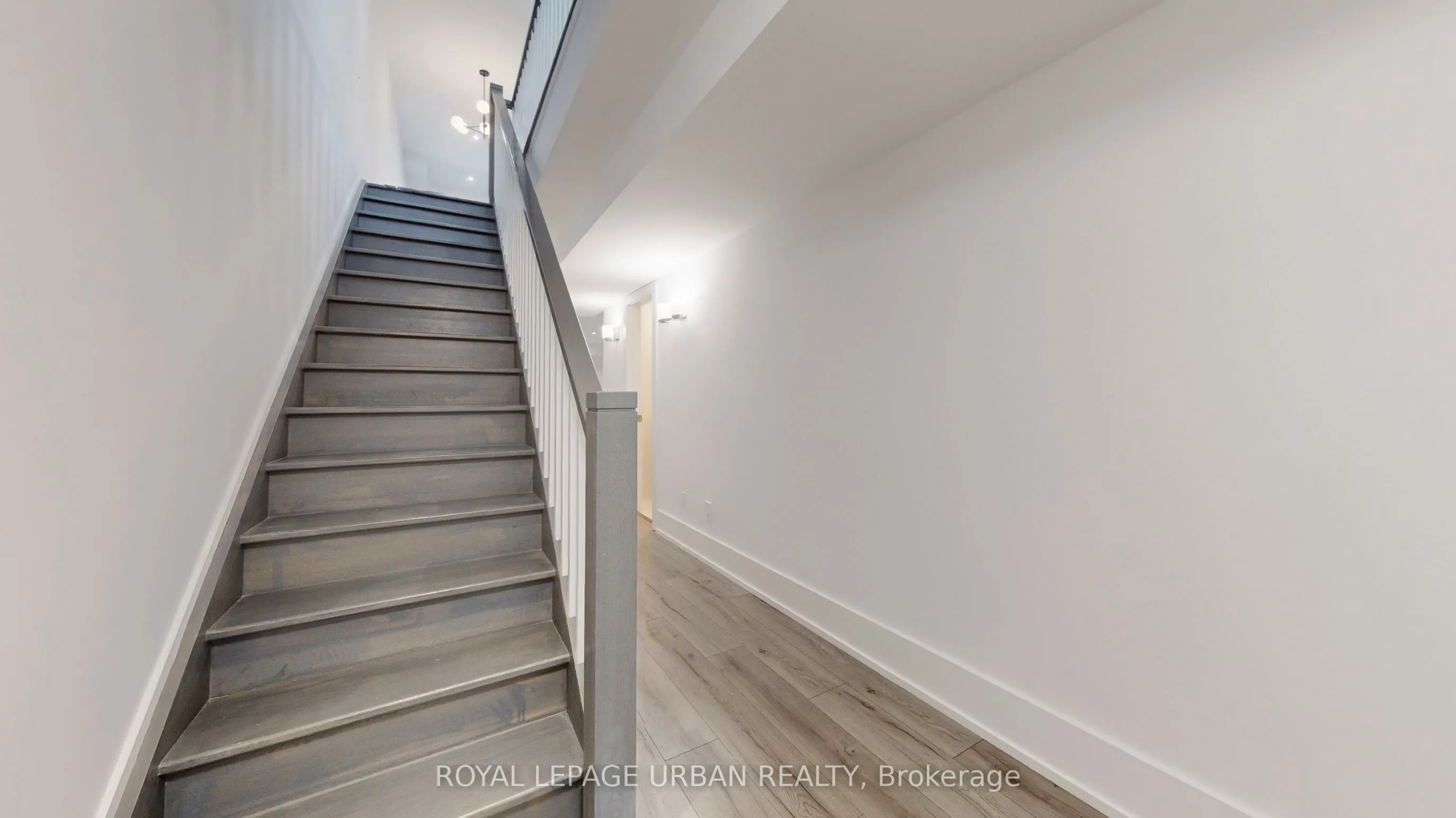 8 Gertrude Place