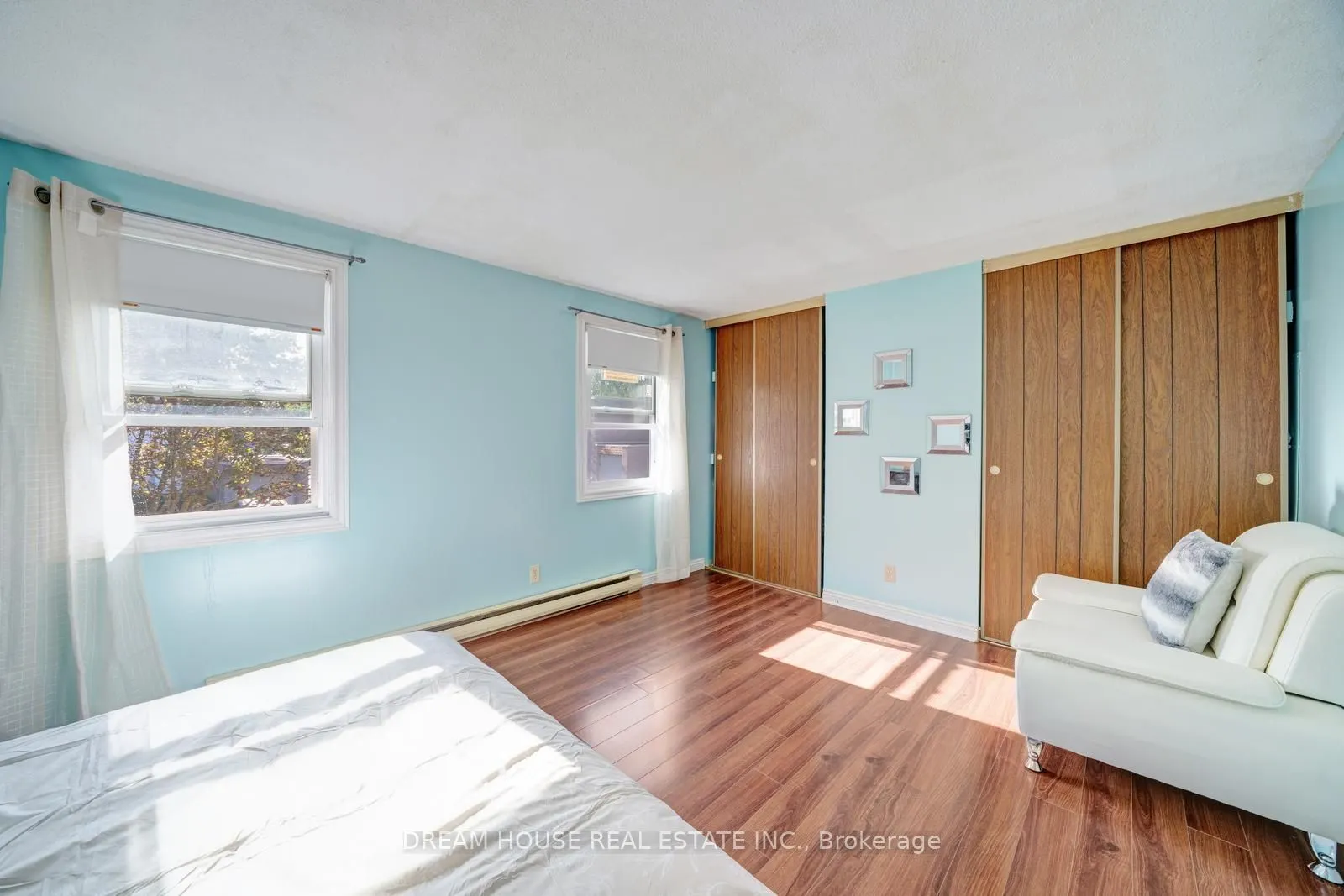 850 Huntingwood Drive, #106