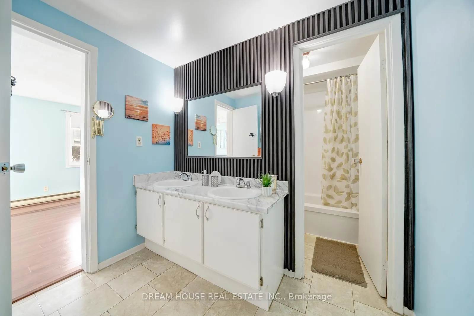 850 Huntingwood Drive, #106