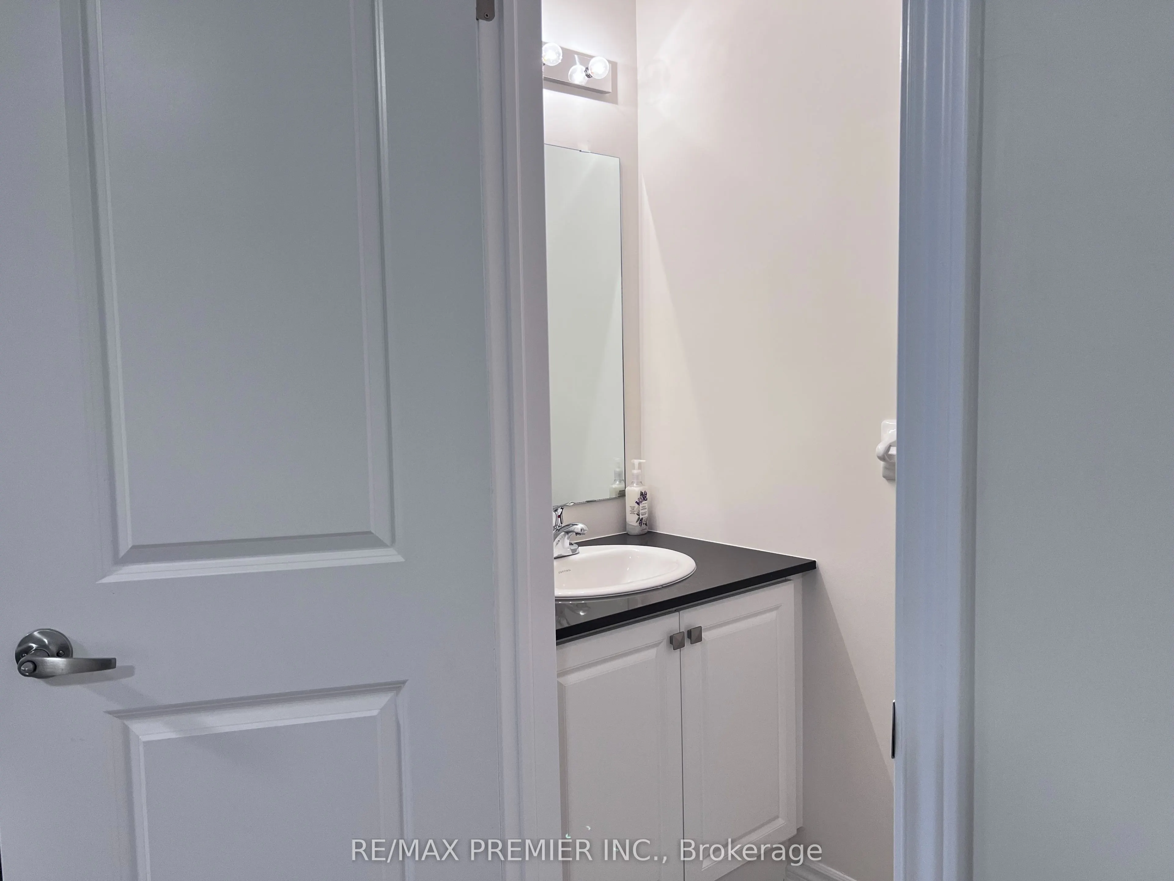 480 Beresford Path, #2
