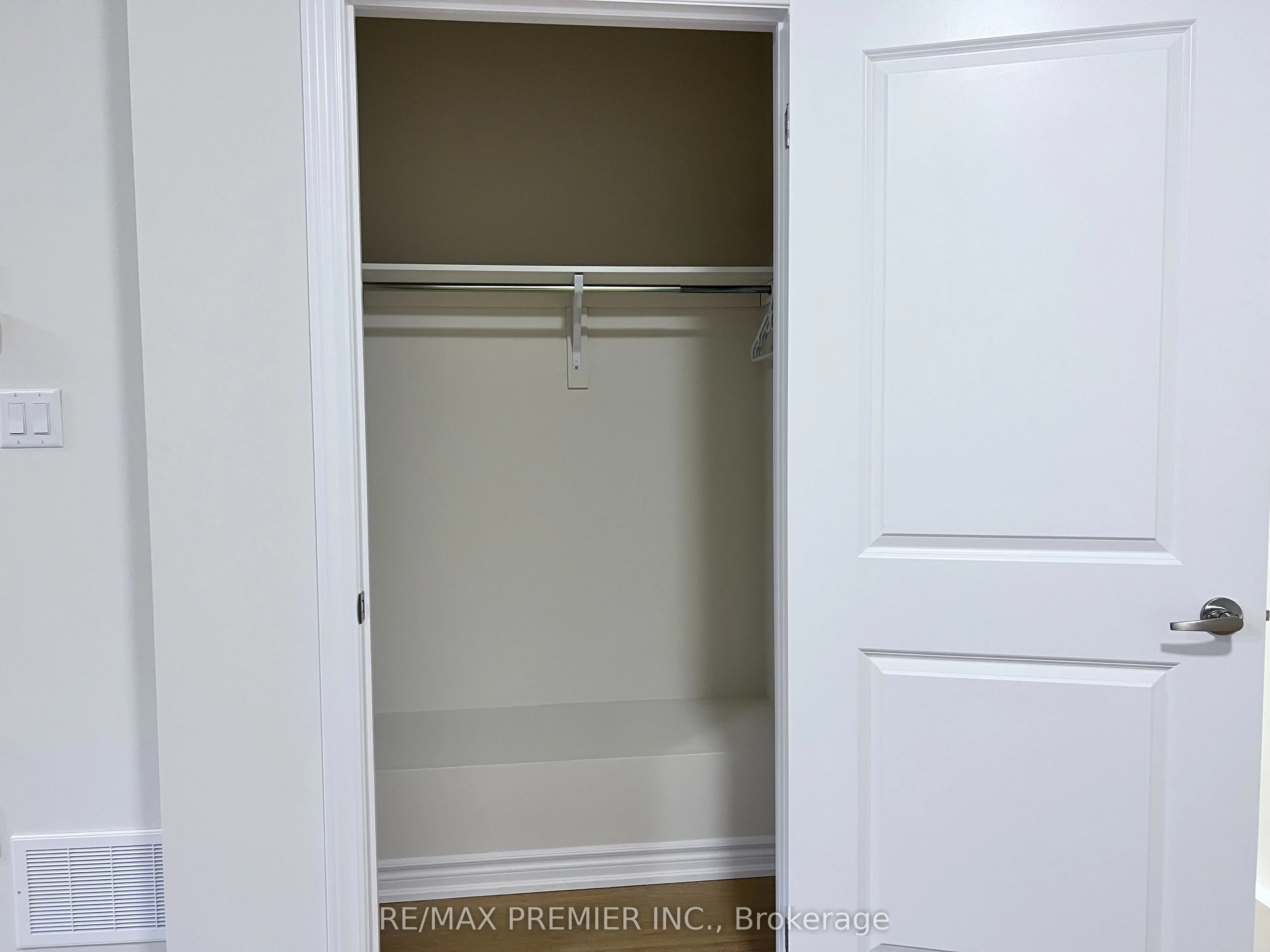 480 Beresford Path, #2