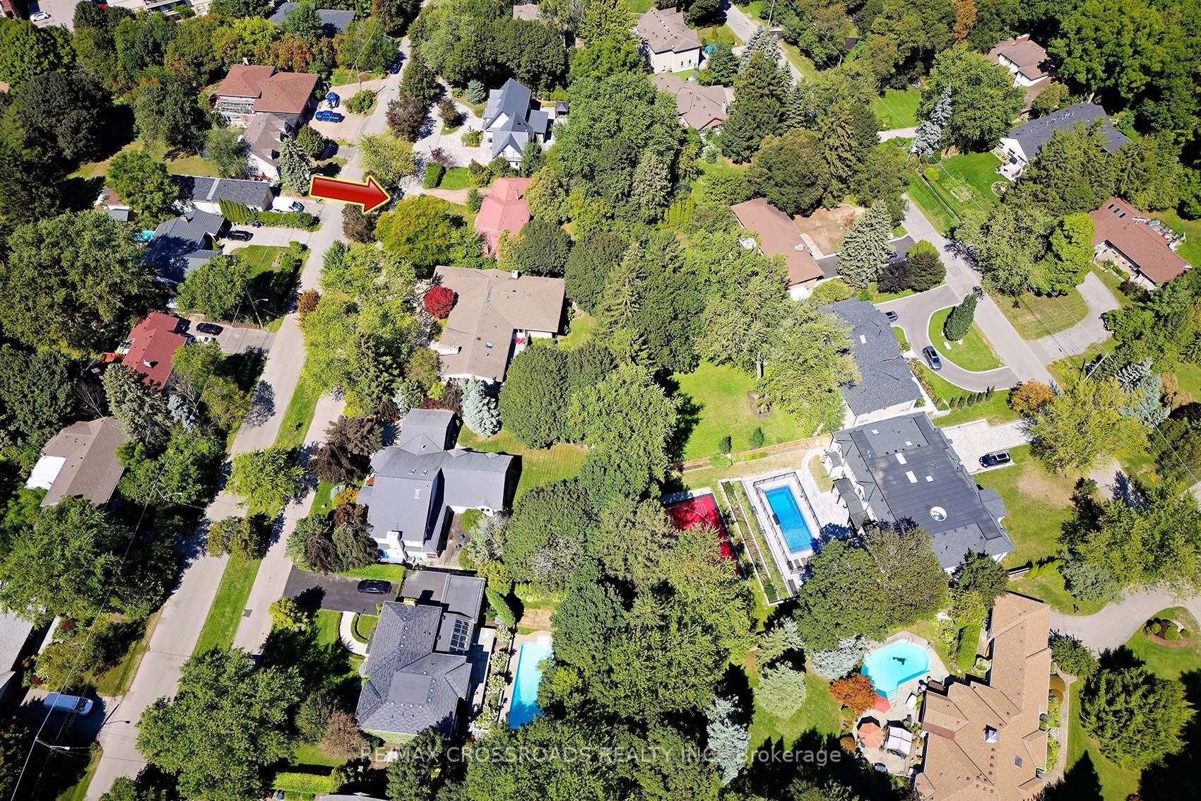 11 Faircroft Boulevard