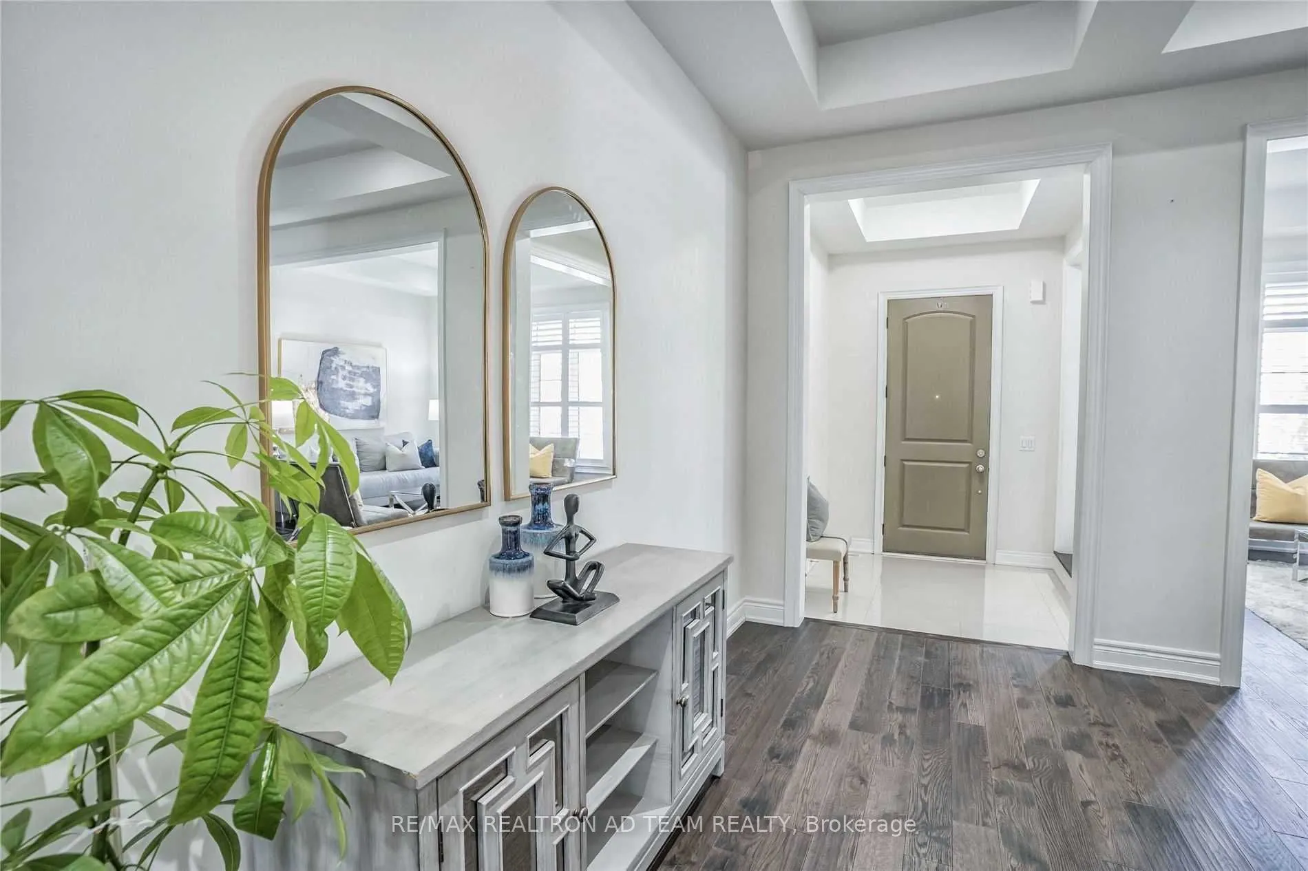 19 Pennine Drive