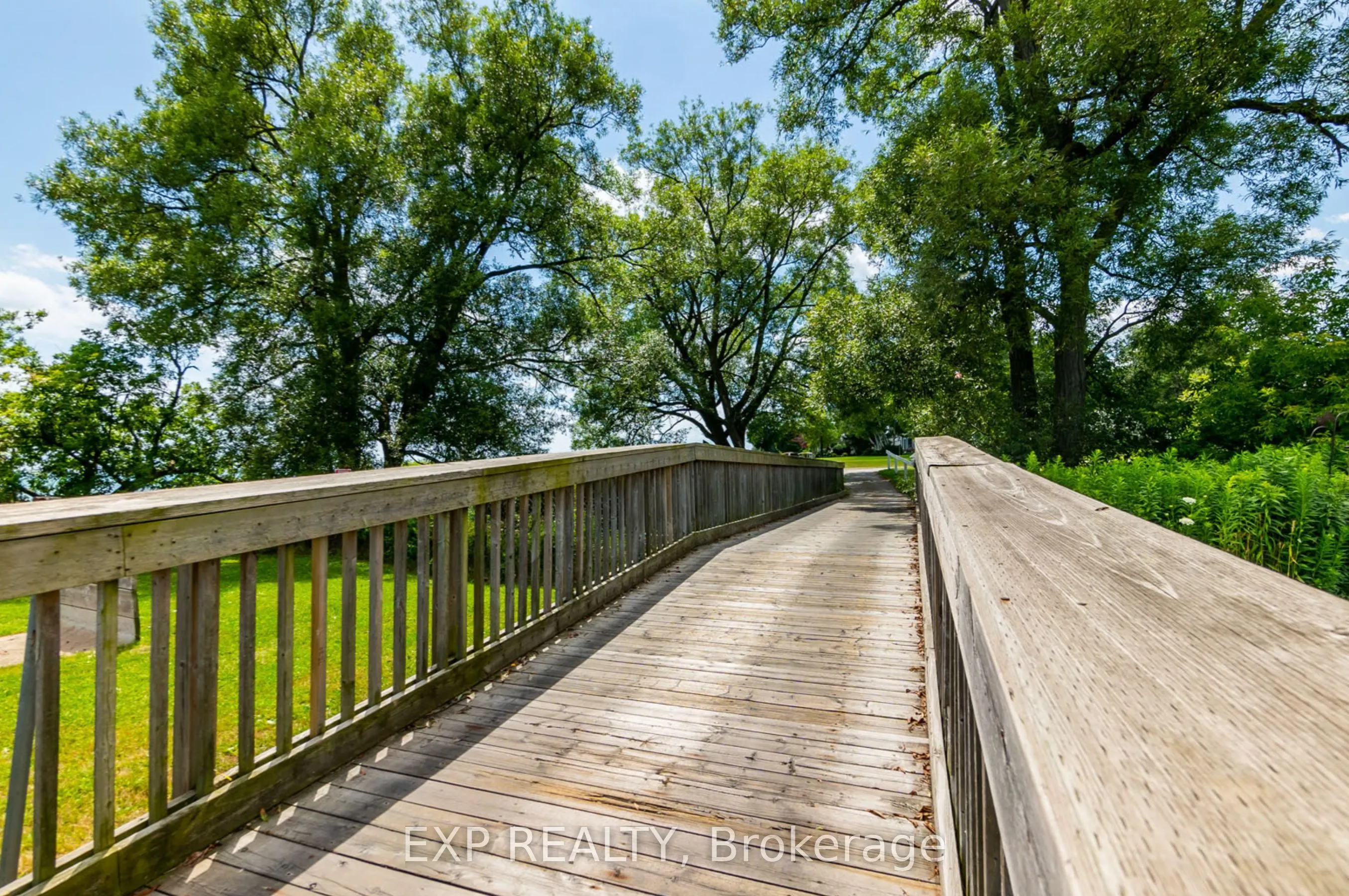 44 Bluffs Road