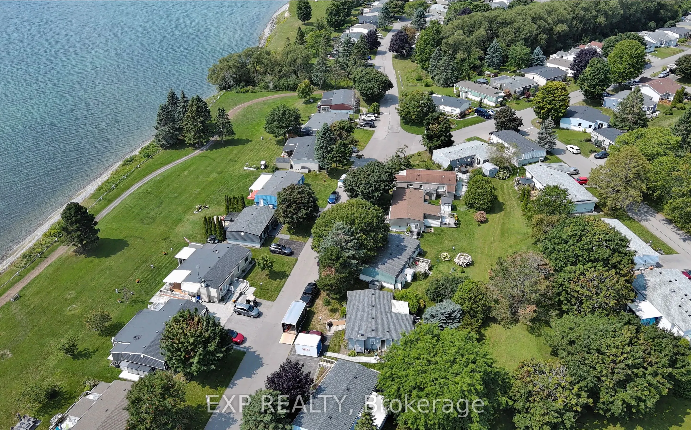 44 Bluffs Road