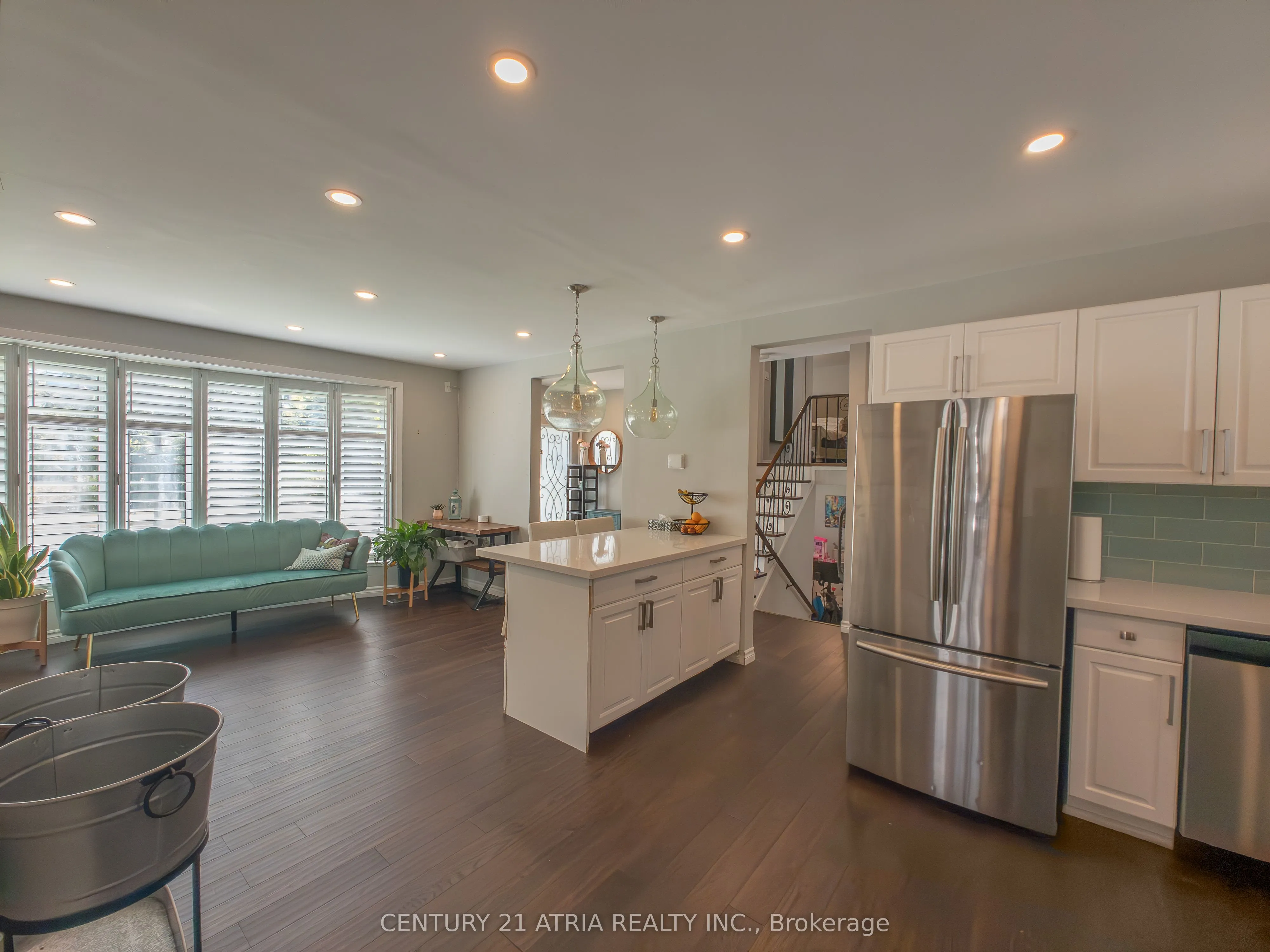 76 Livingston Road