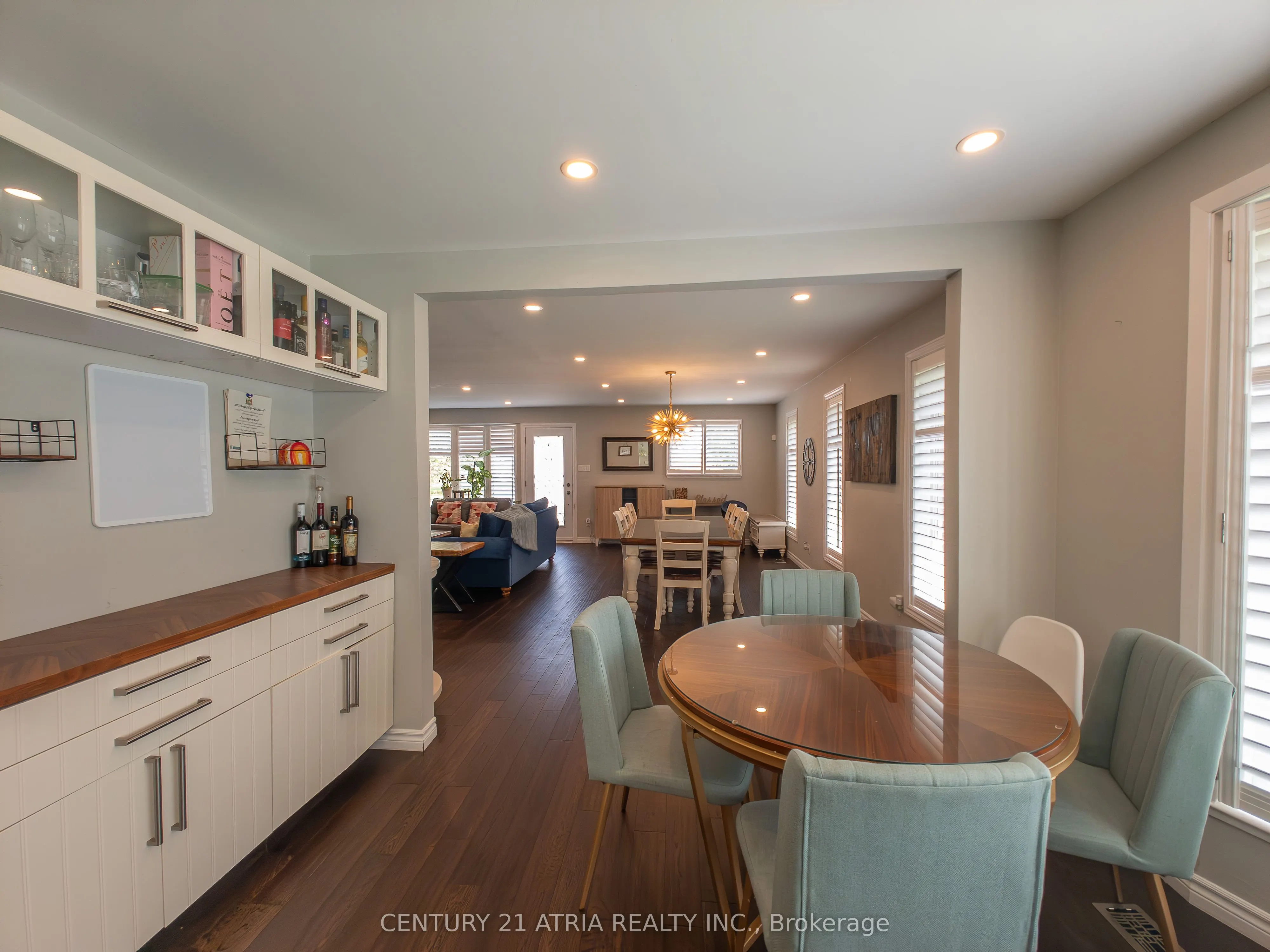 76 Livingston Road