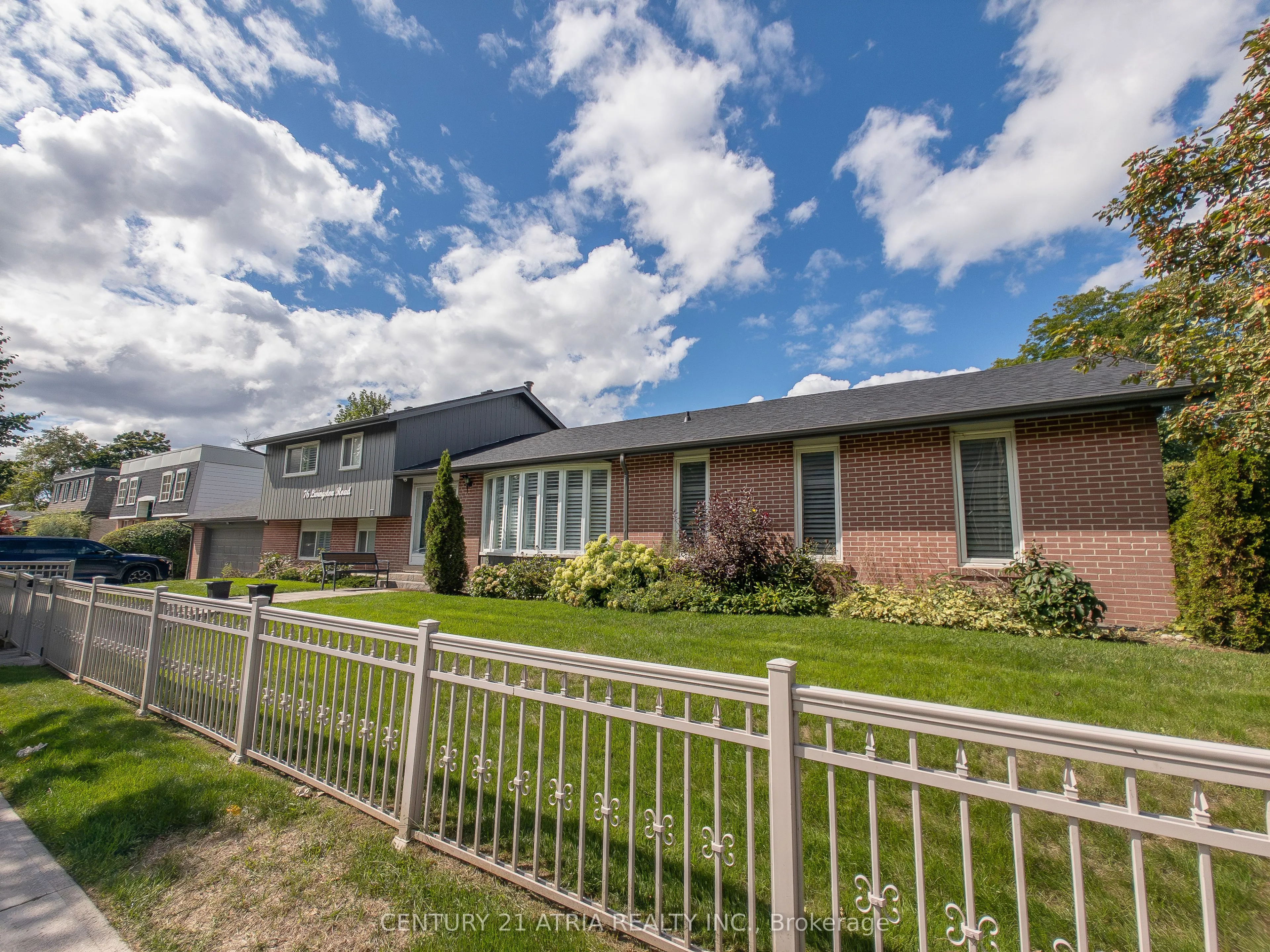 76 Livingston Road